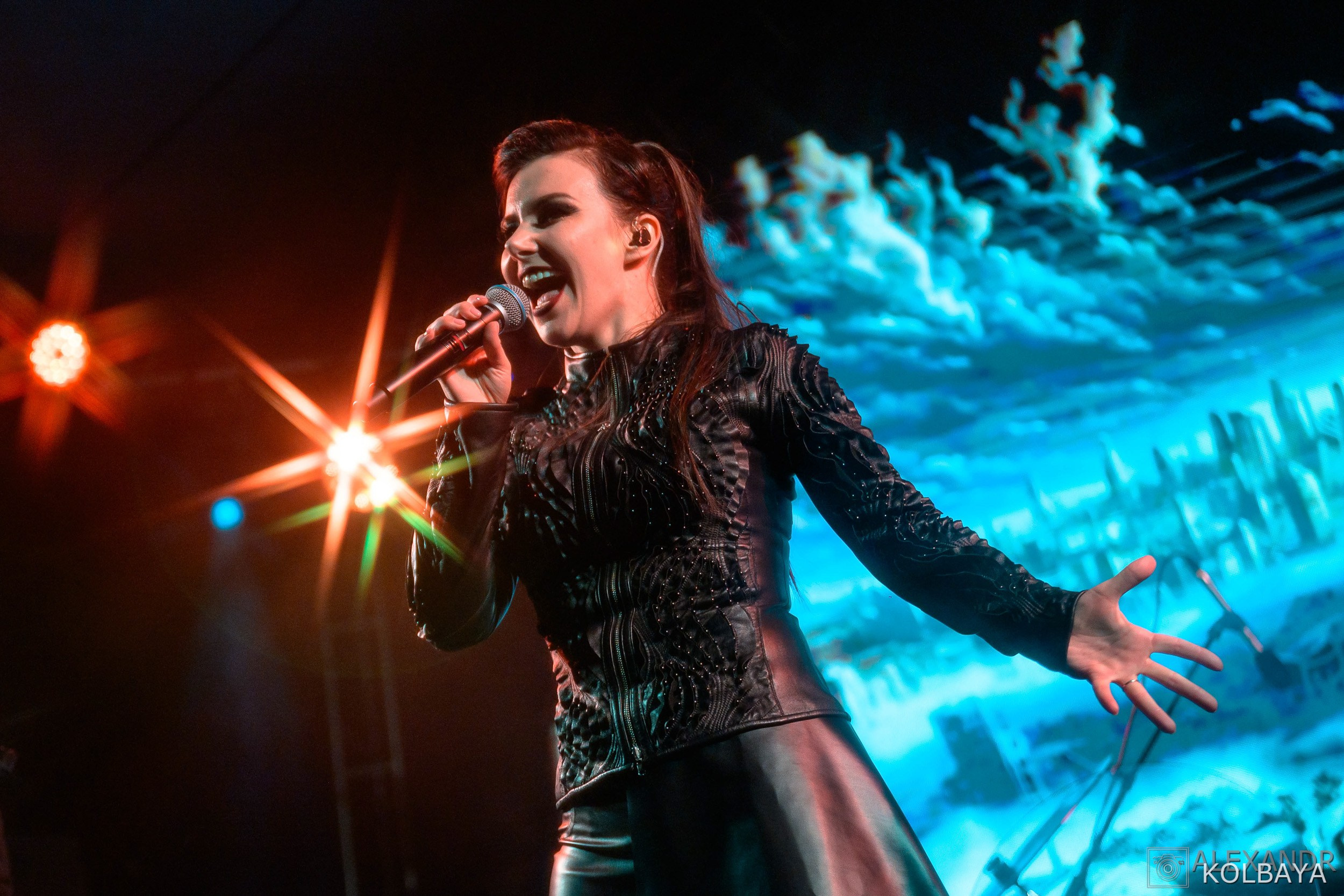 Фоторепортаж с выступления группы Джоконда на фестивале НашРокФест 2025. Концертный и театральный репортажный фотограф в Москве Александр Колбая