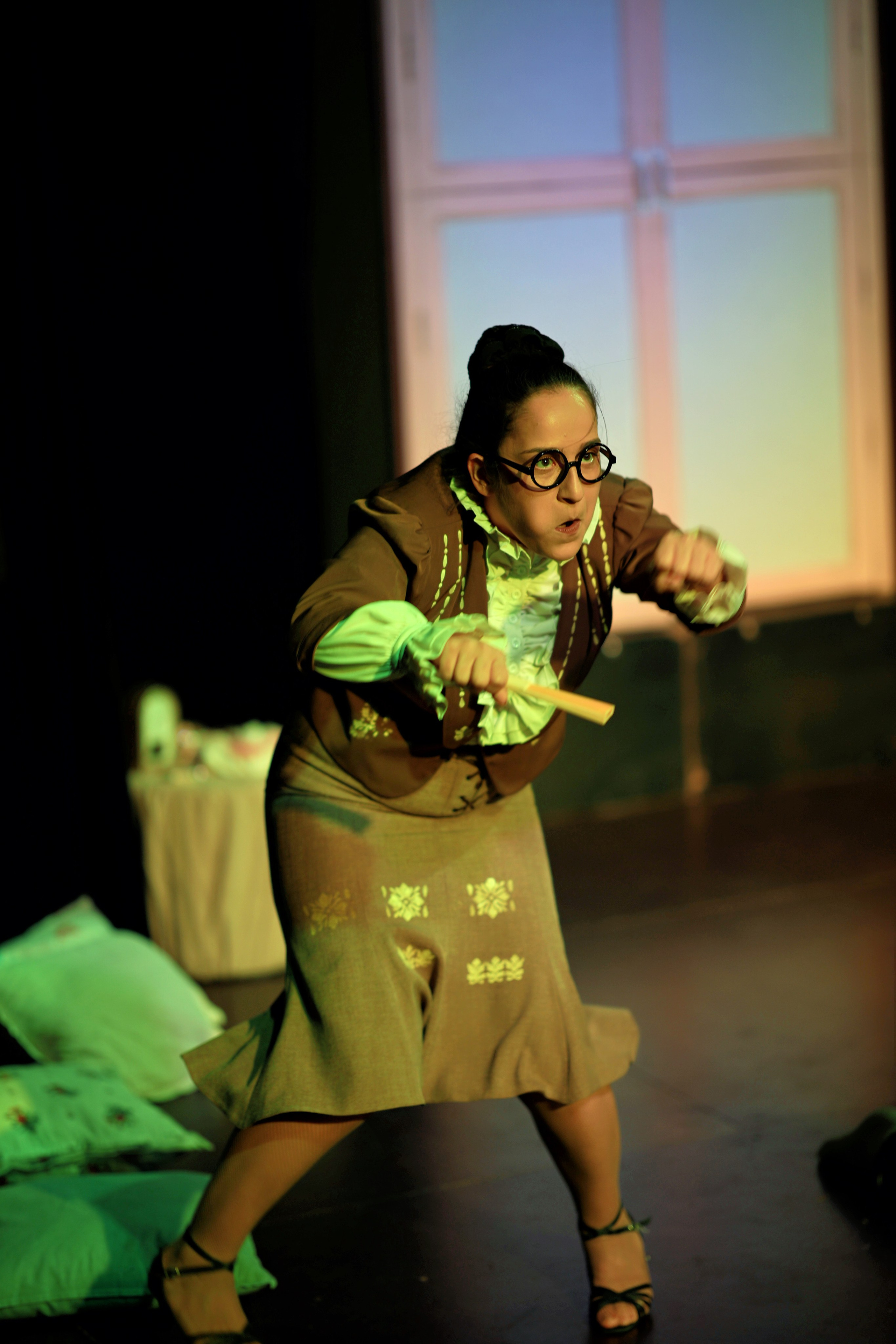 В шкафу с призраком (2). Фотограф Денис Болдинов. Москва