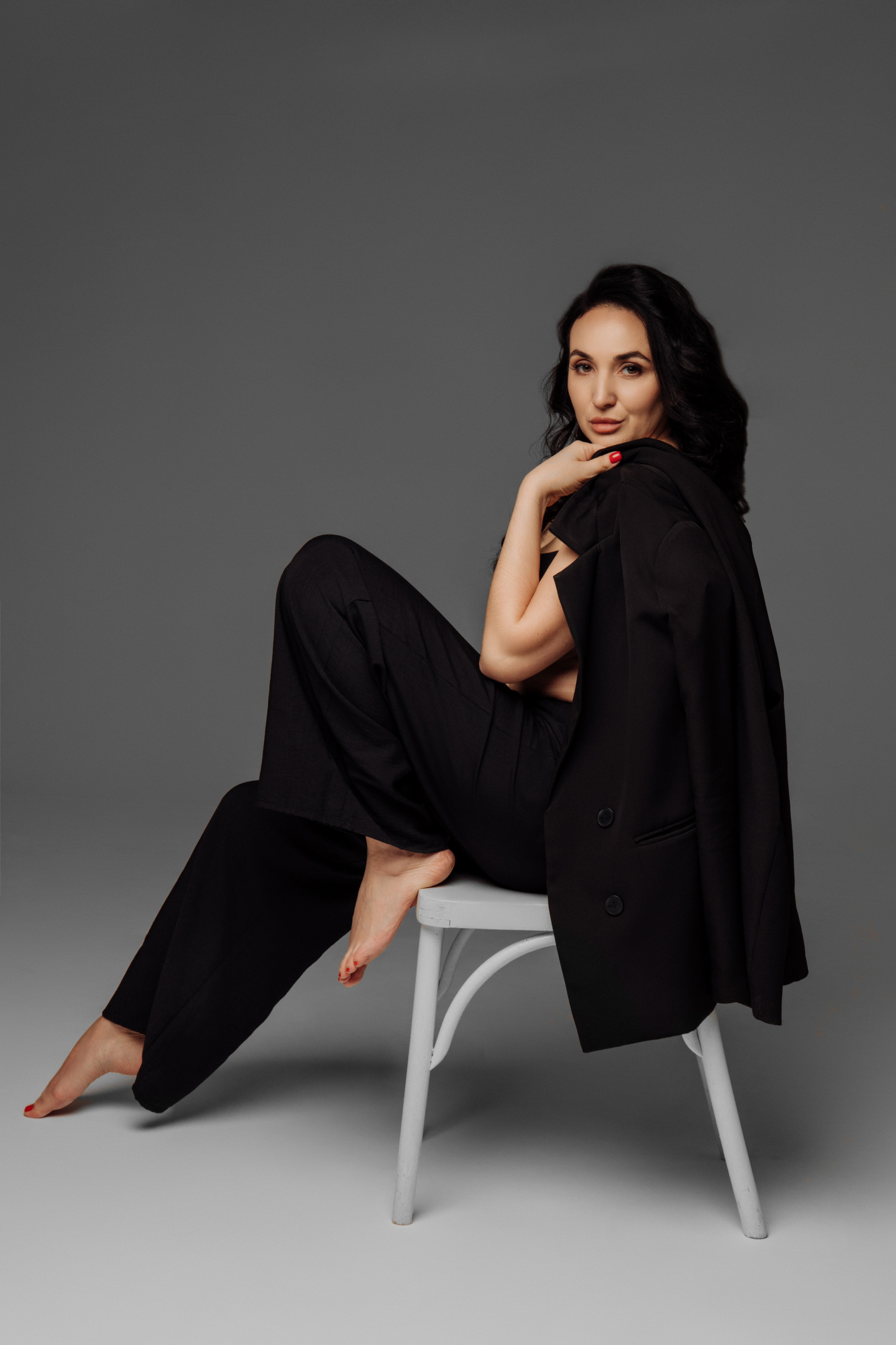 Vogue минимализм. Фотограф женского портрета, беременности и материнства Харькова Елена