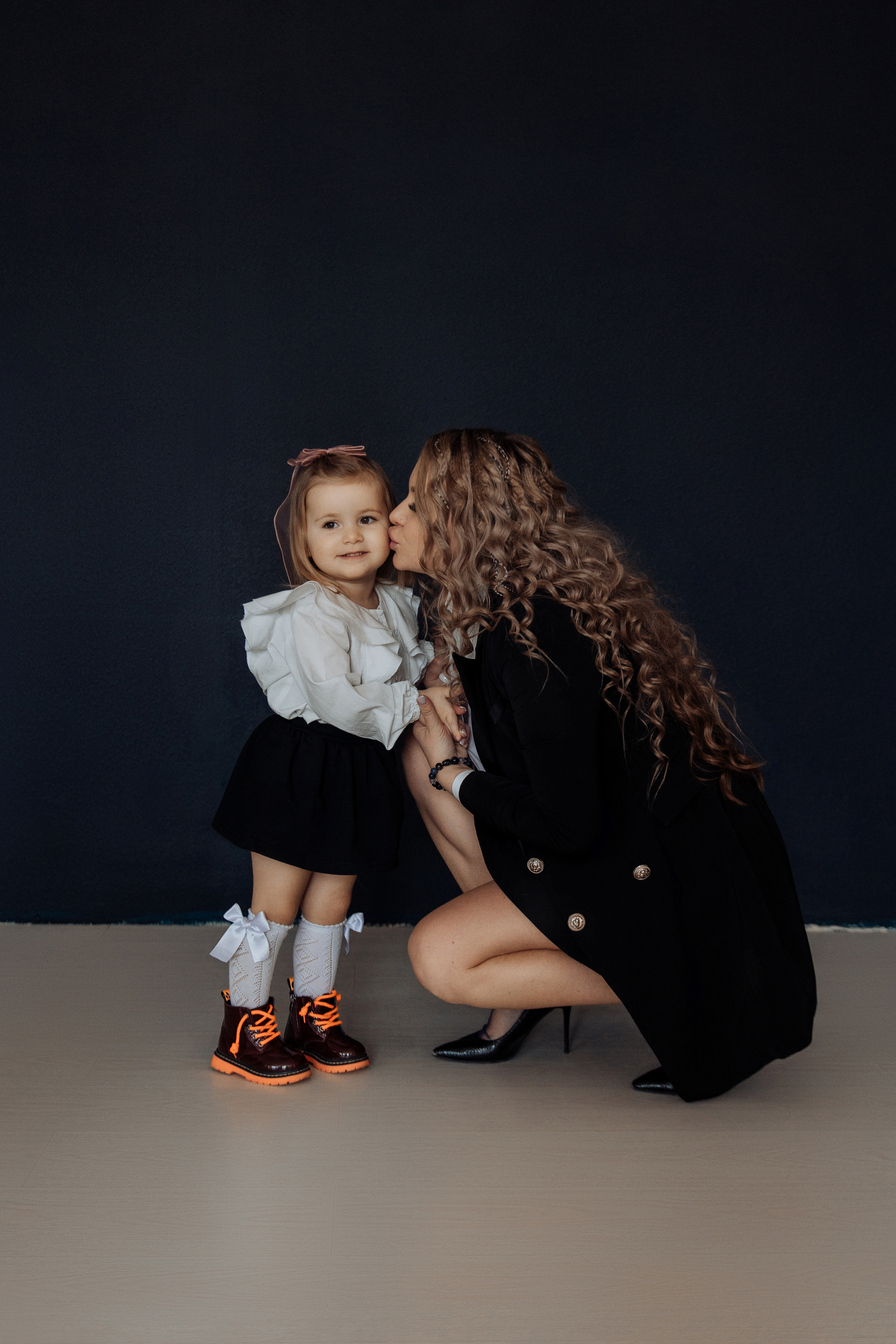 Катя с дочей. Фотограф женского портрета, беременности и материнства Харькова Елена