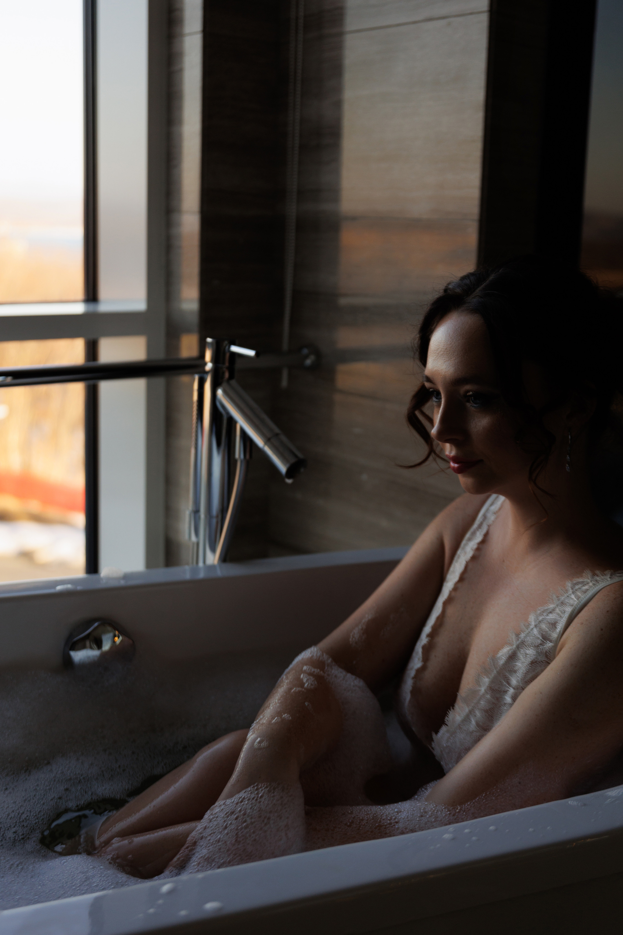 Юля, съемка в отеле. Фотограф женского портрета, беременности и материнства Харькова Елена