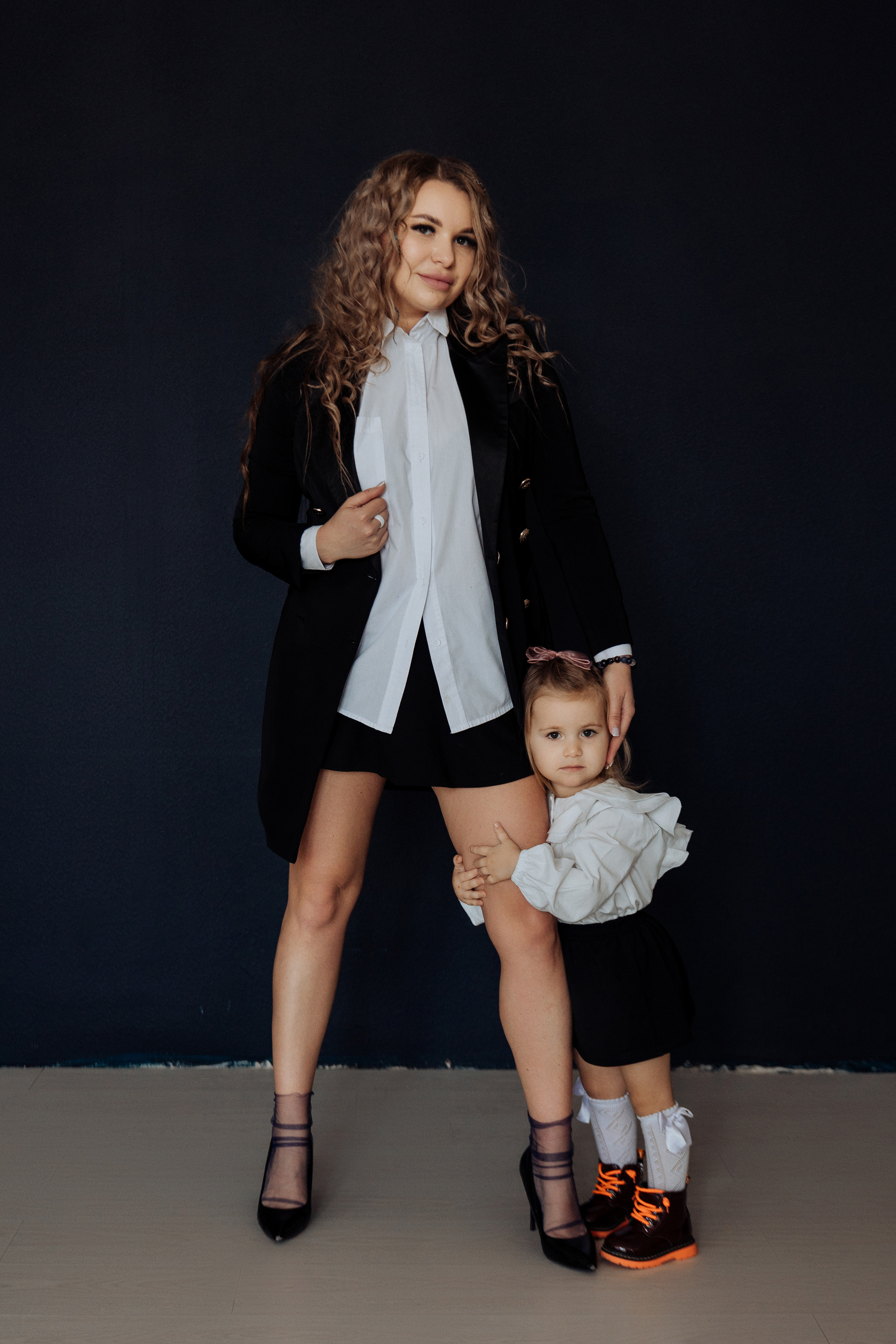 Катя с дочей. Фотограф женского портрета, беременности и материнства Харькова Елена