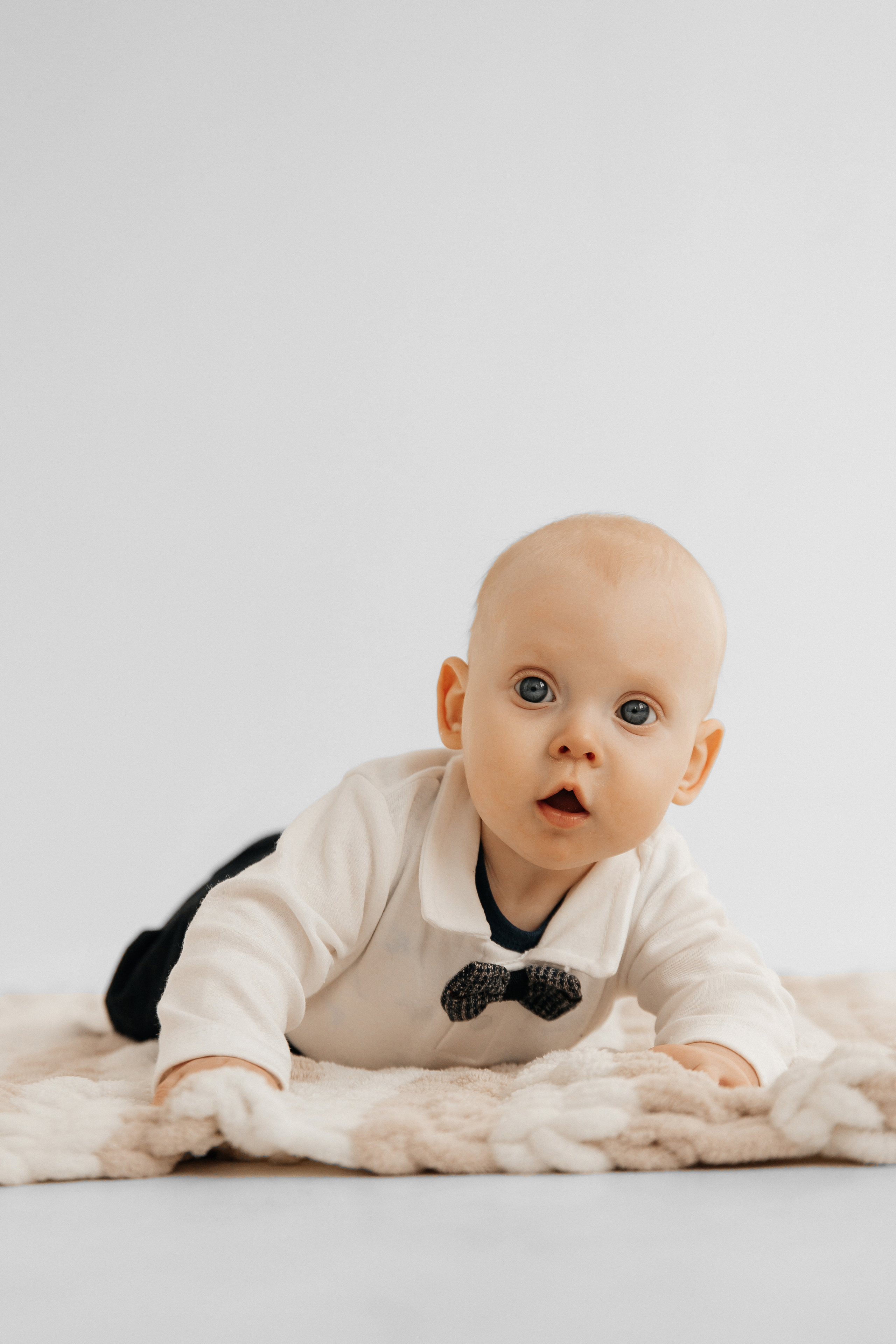 Съемка малышей до 1 года. Фотограф женского портрета, беременности и материнства Харькова Елена