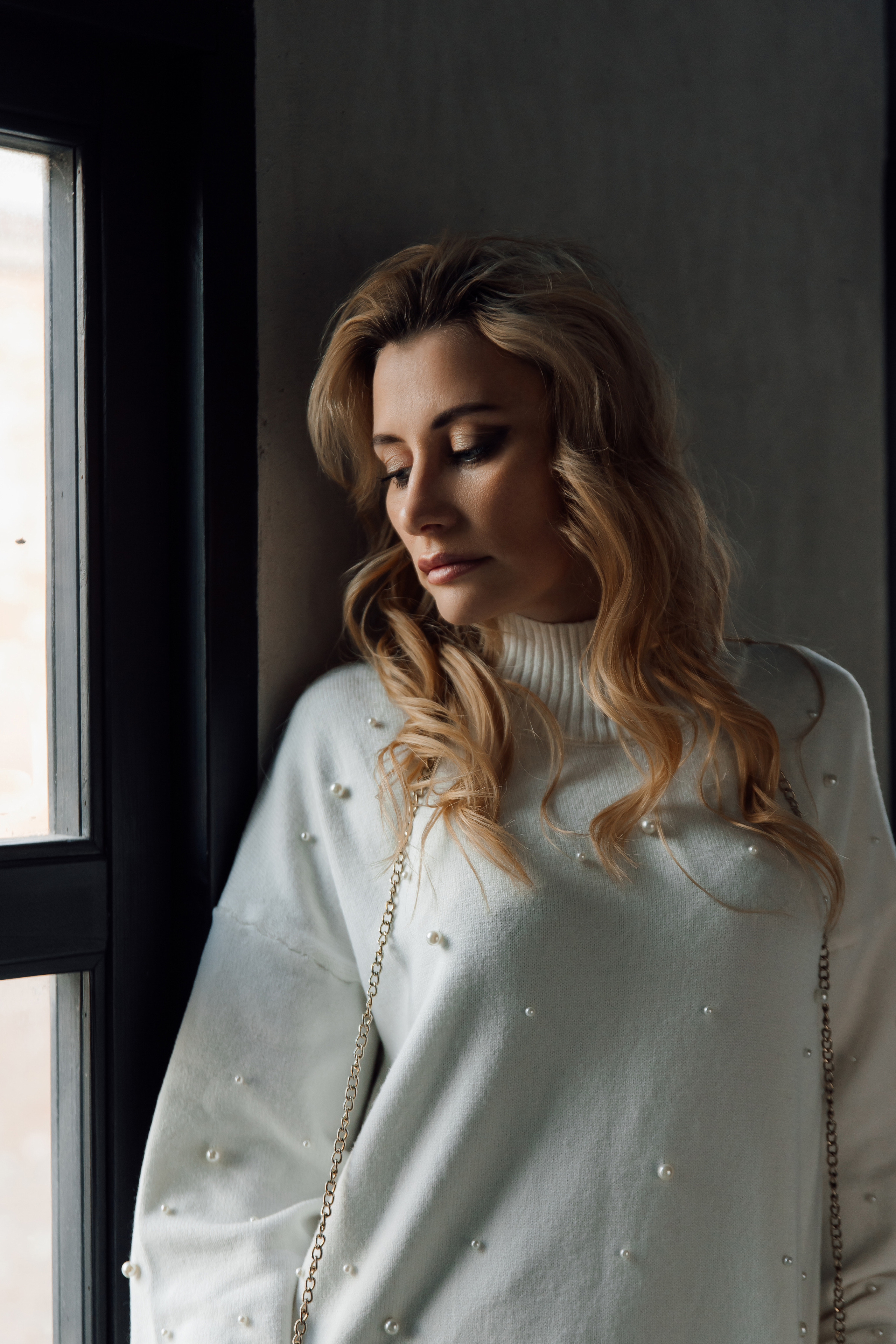 Марина в клетке. Фотограф женского портрета, беременности и материнства Харькова Елена