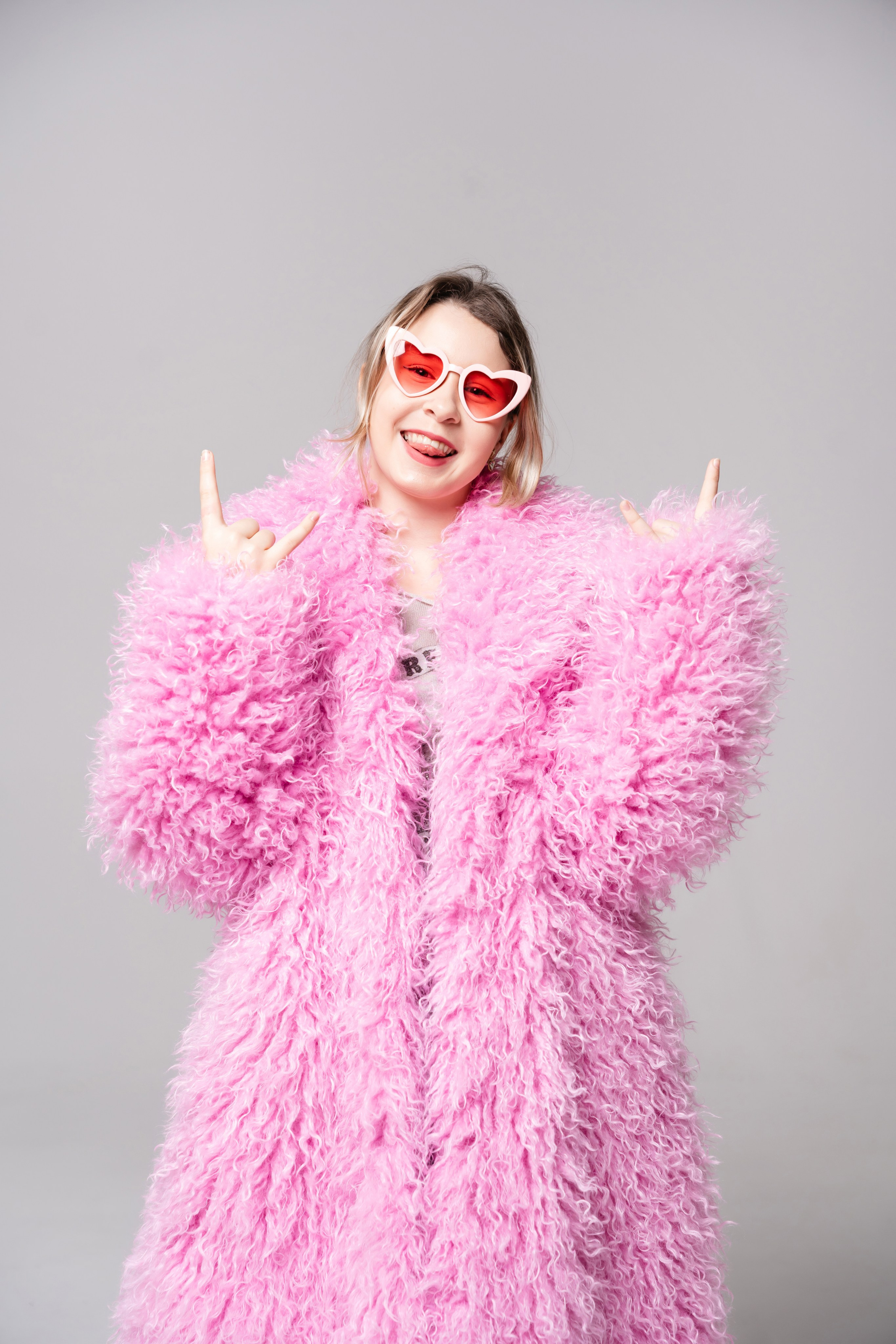 Полина и подружки. Фотограф мероприятий в Ростове-на-Дону Есманская Елена