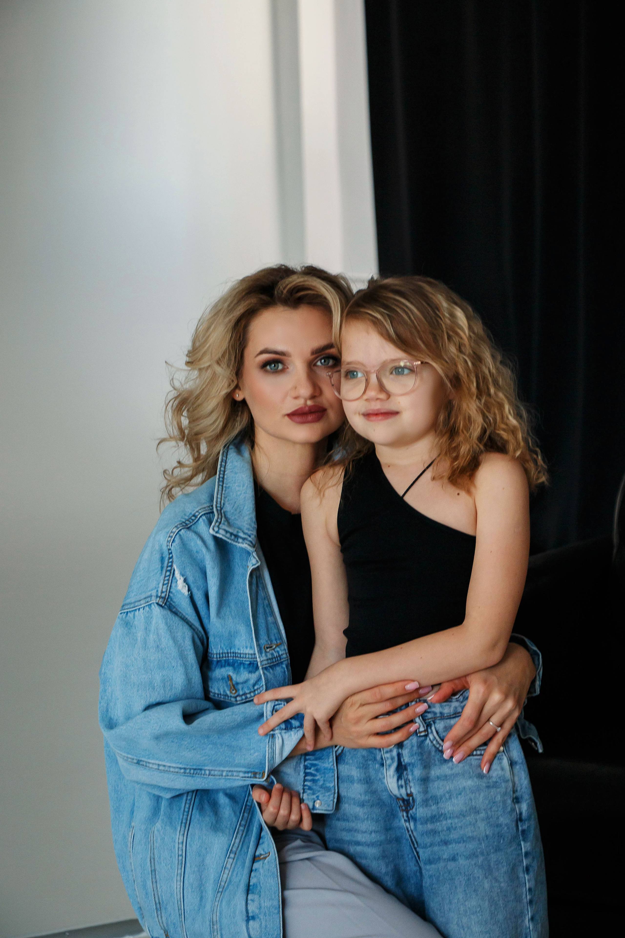 MARYNA & NIKOLETTA & ALISA. Бережно сохраняю ваши чувства и истории на своих фотографиях