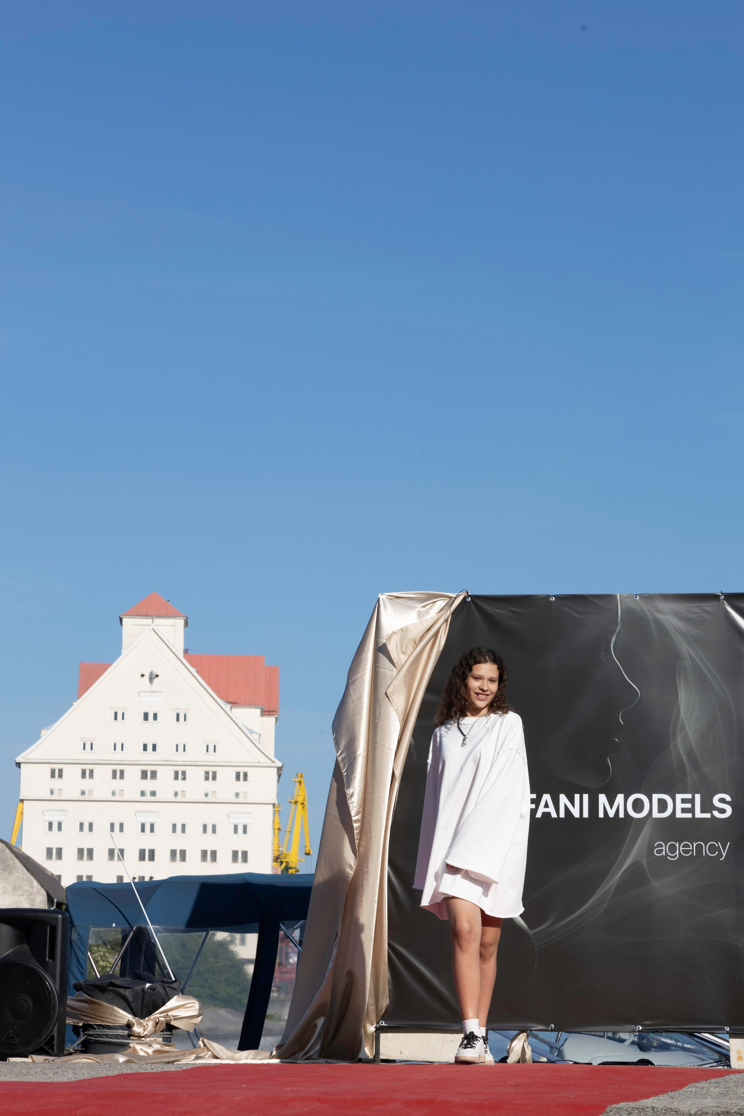 Открытие «FISUN | MIRAM Brand». Olya Posnimay