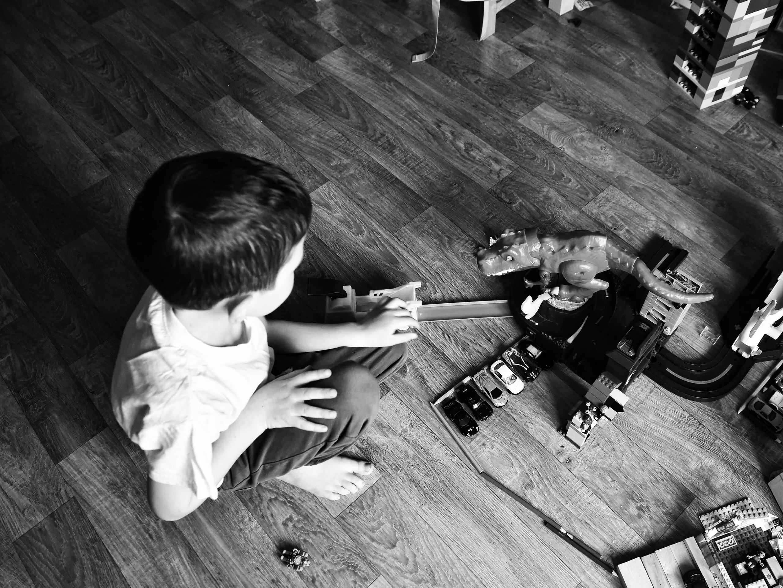 Чёрно-белое детство. Весна 2021. То ещё портфолио