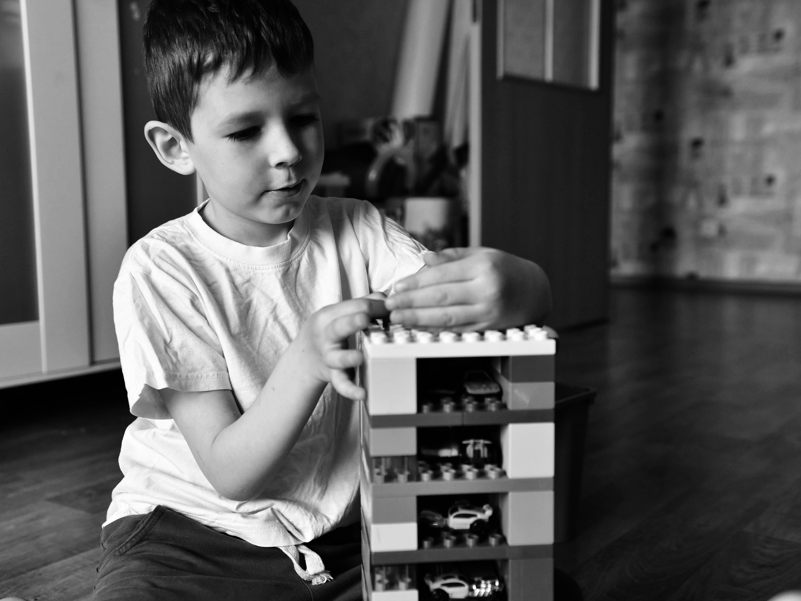 Чёрно-белое детство. Весна 2021. То ещё портфолио