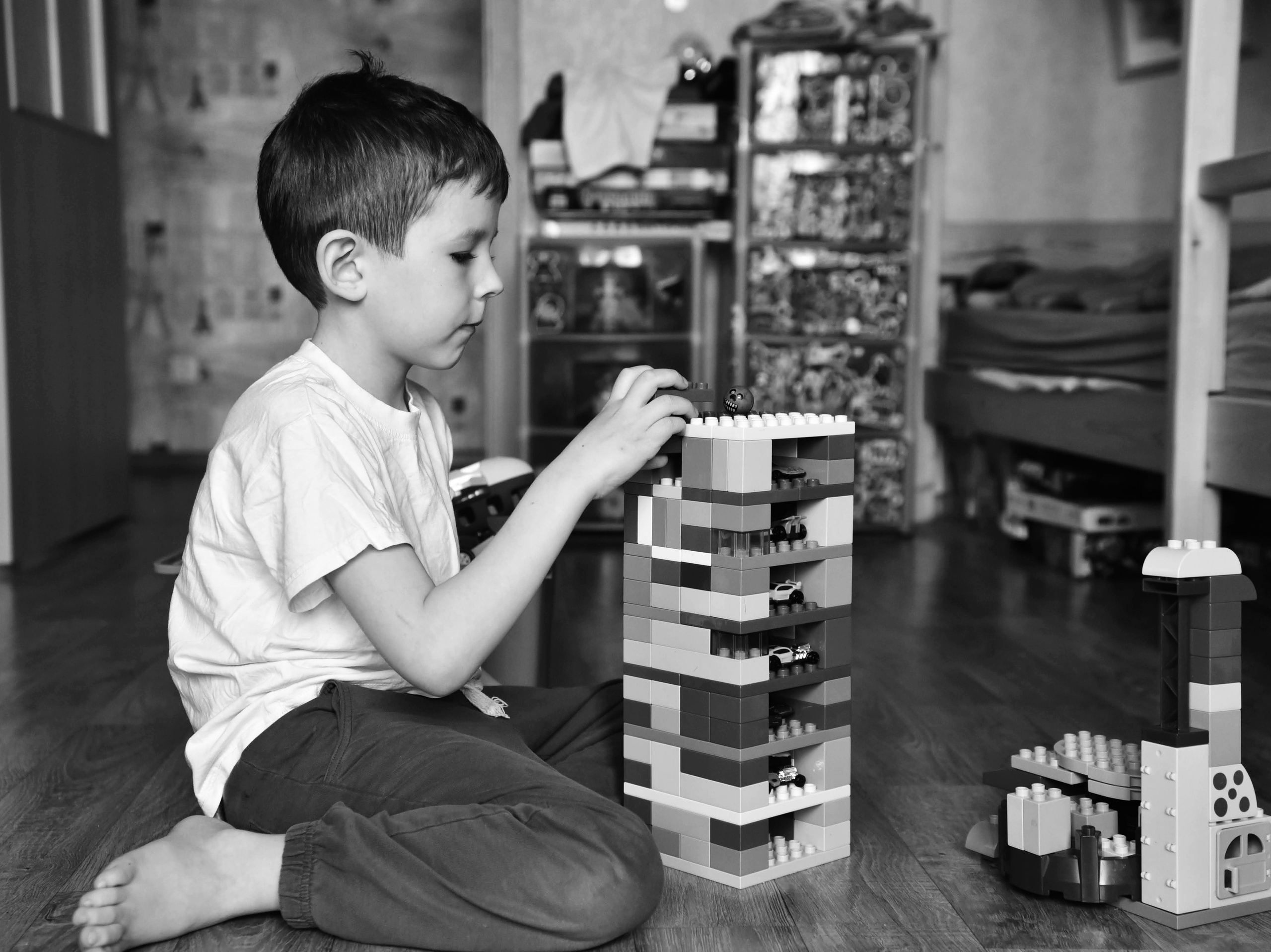 Чёрно-белое детство. Весна 2021. То ещё портфолио