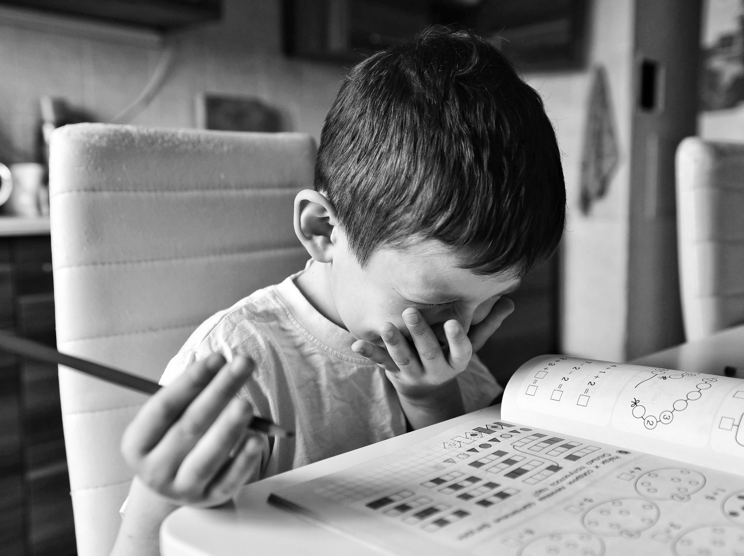 Чёрно-белое детство. Весна 2021. То ещё портфолио