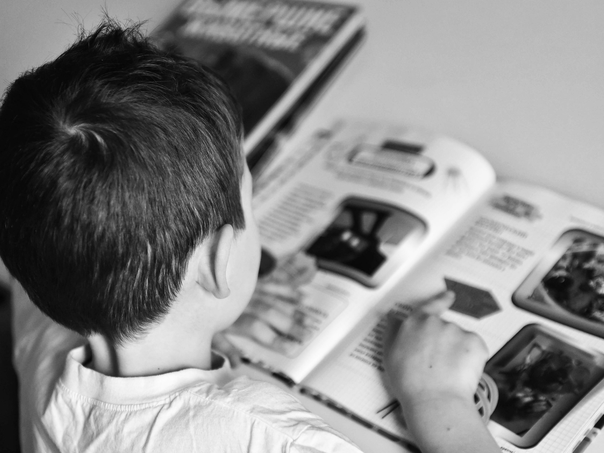 Чёрно-белое детство. Весна 2021. То ещё портфолио