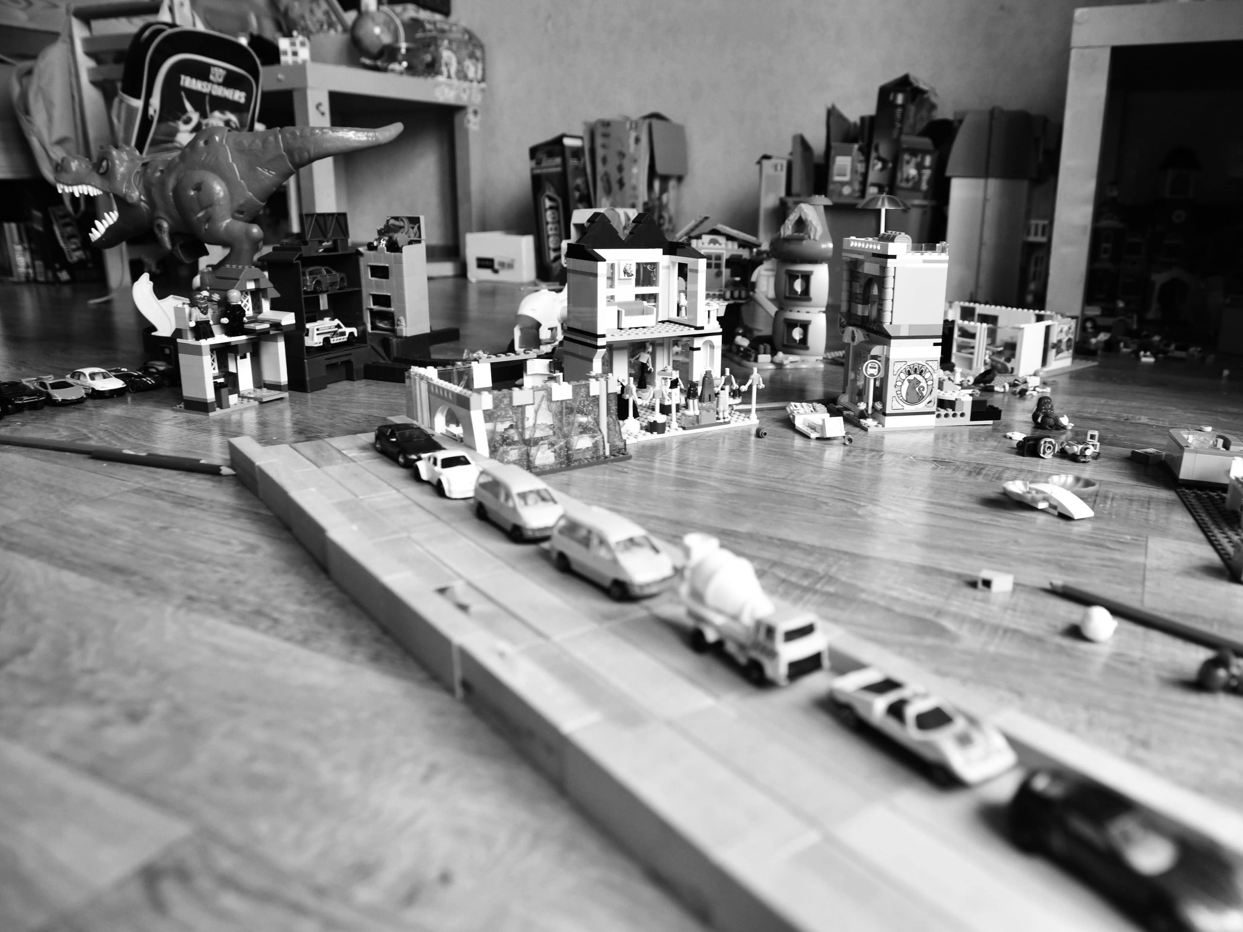 Чёрно-белое детство. Весна 2021. То ещё портфолио