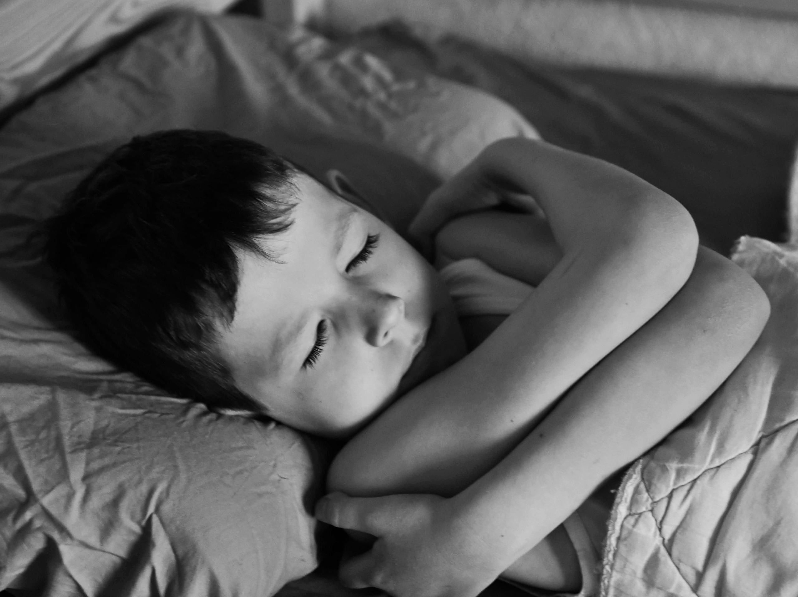 Чёрно-белое детство. Весна 2021. То ещё портфолио