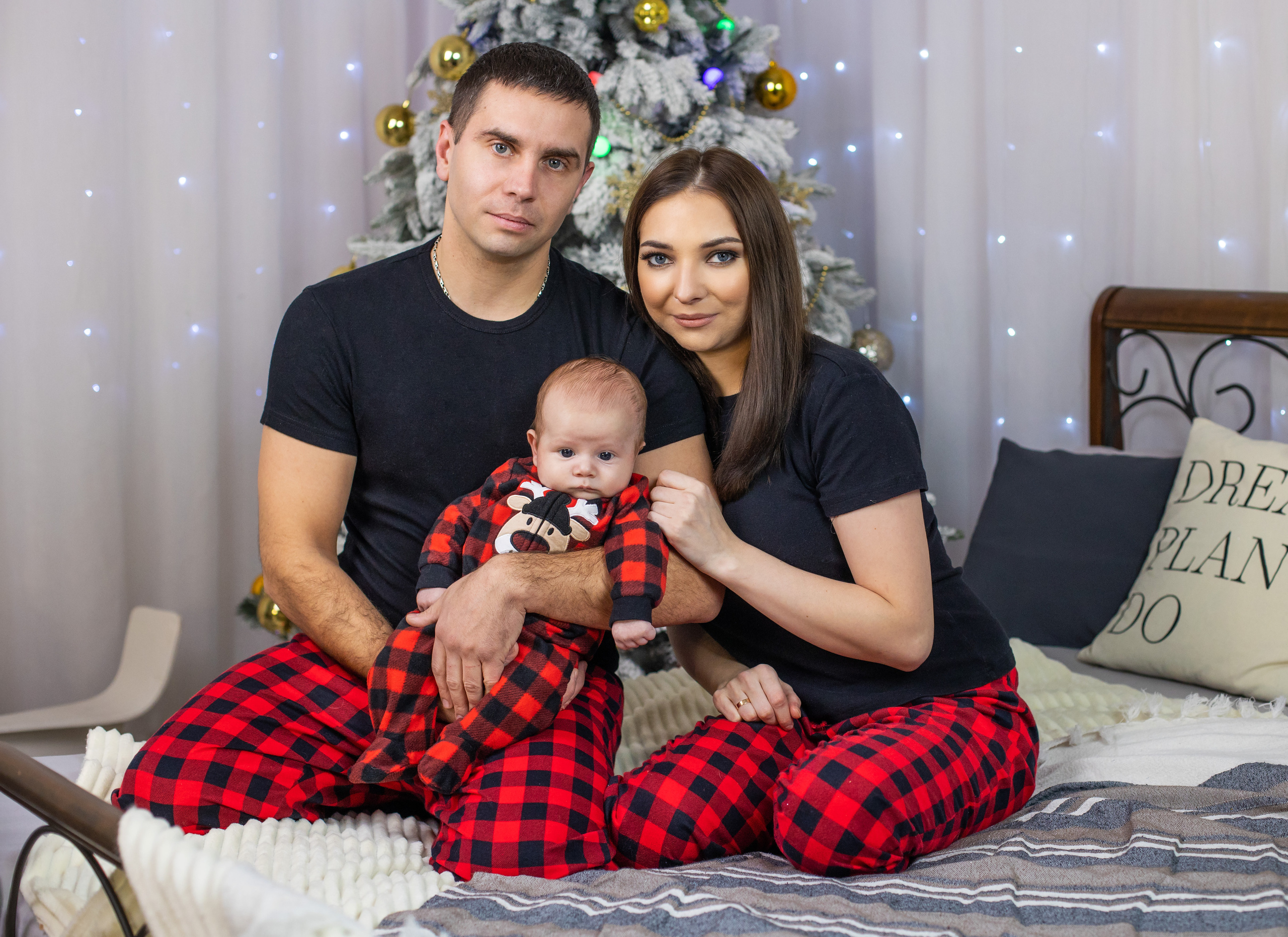 Новый год. Фотограф Петров Александр Свадьбы, Съемка в студии, Выпускные альбомы г. Балашов