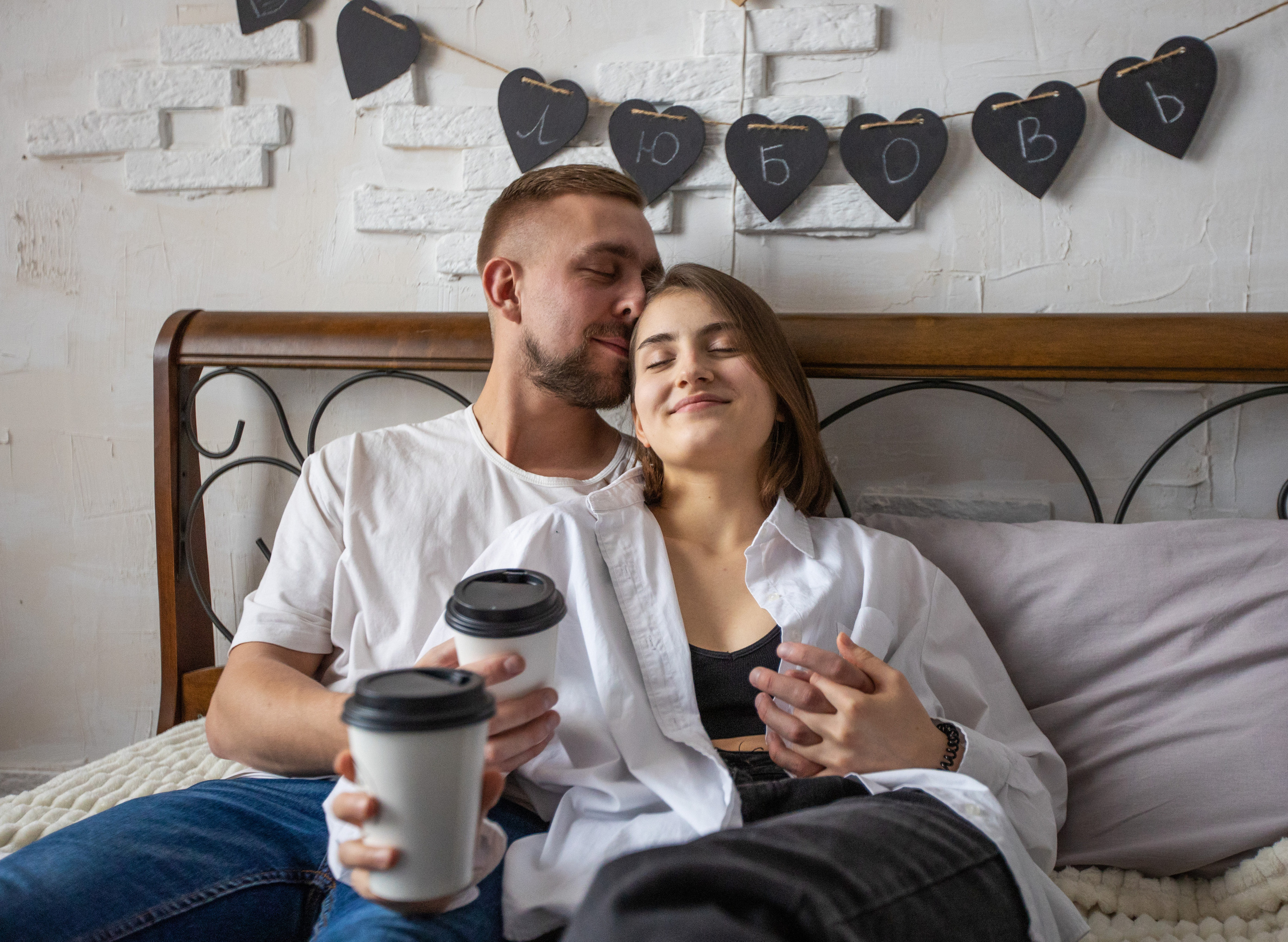 Love story. Фотограф Петров Александр Свадьбы, Съемка в студии, Выпускные альбомы г. Балашов