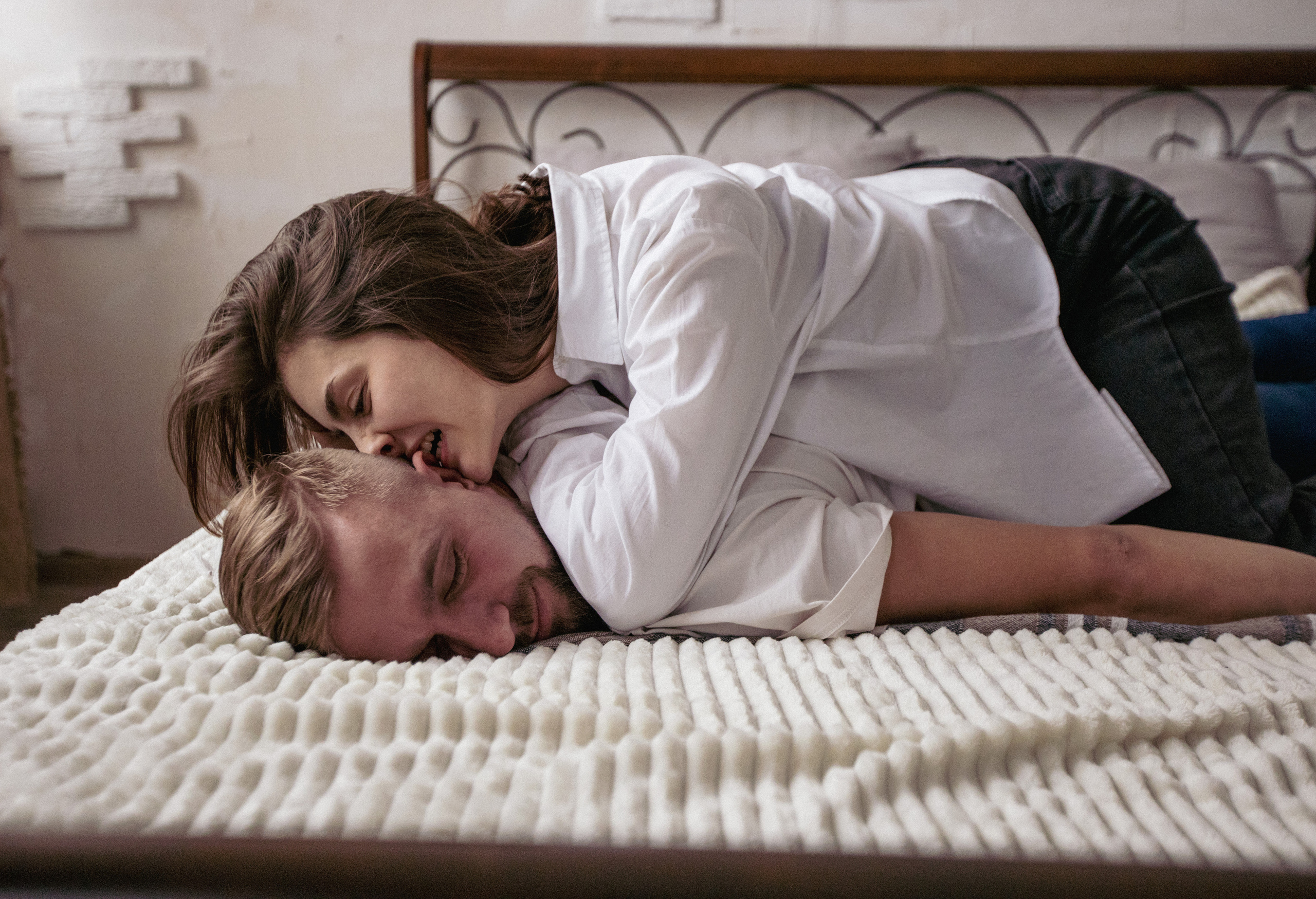 Love story. Фотограф Петров Александр Свадьбы, Съемка в студии, Выпускные альбомы г. Балашов