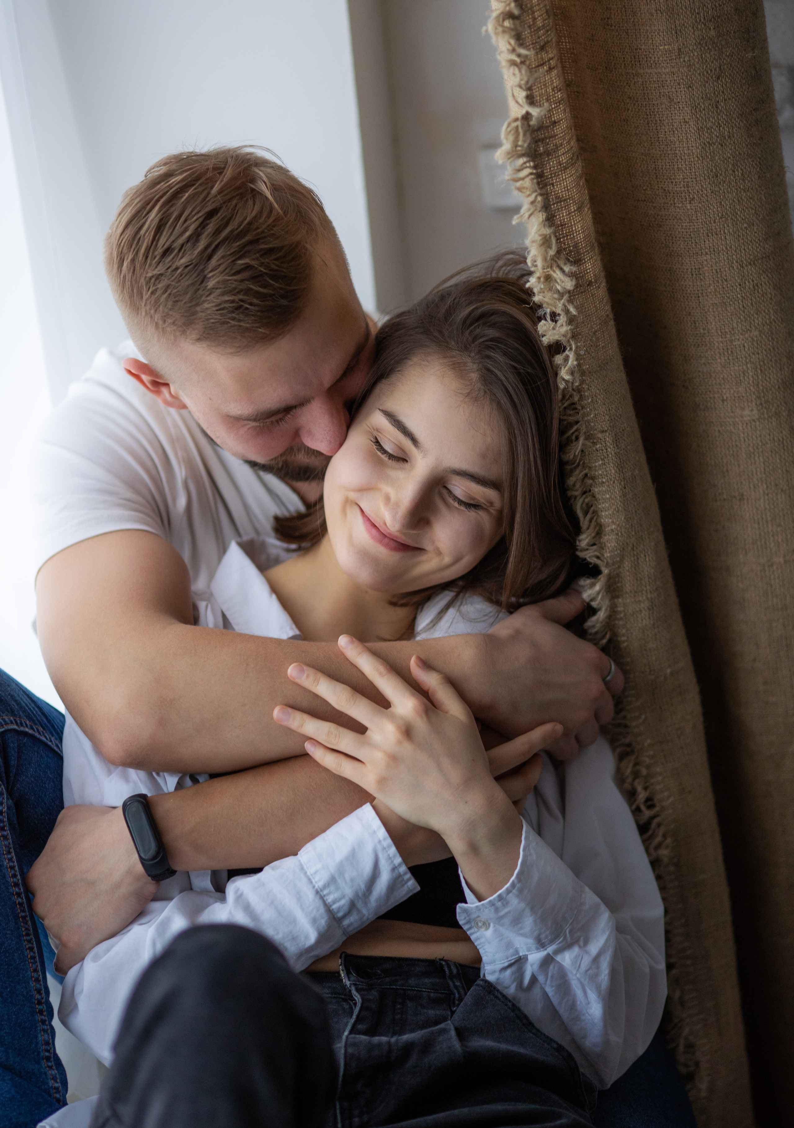 Love story. Фотограф Петров Александр Свадьбы, Съемка в студии, Выпускные альбомы г. Балашов