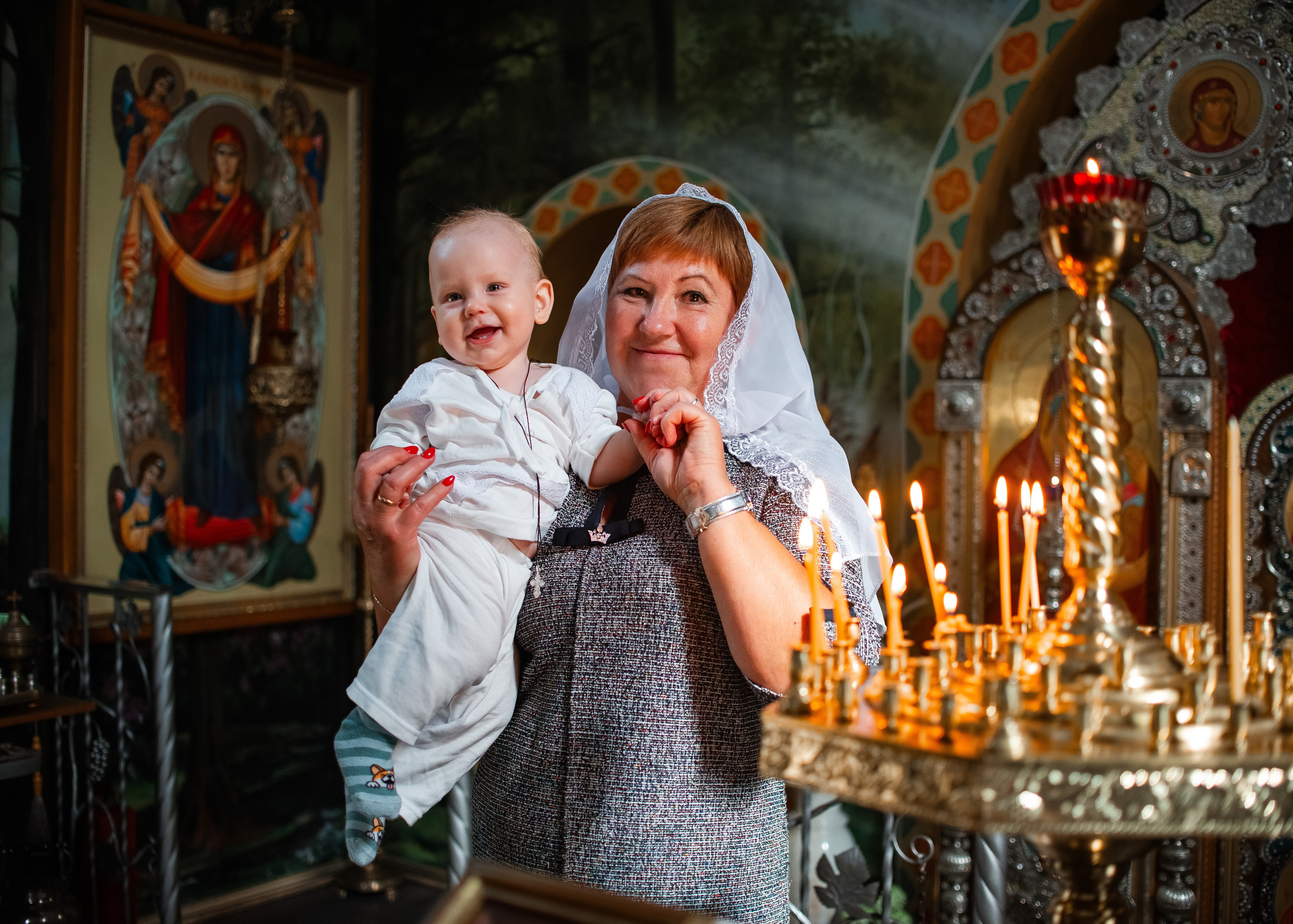 Крещение Михея в хр. Младенца Гавриила. Семейный фотограф на выписку из роддома и крещение Минск Настя Гришук