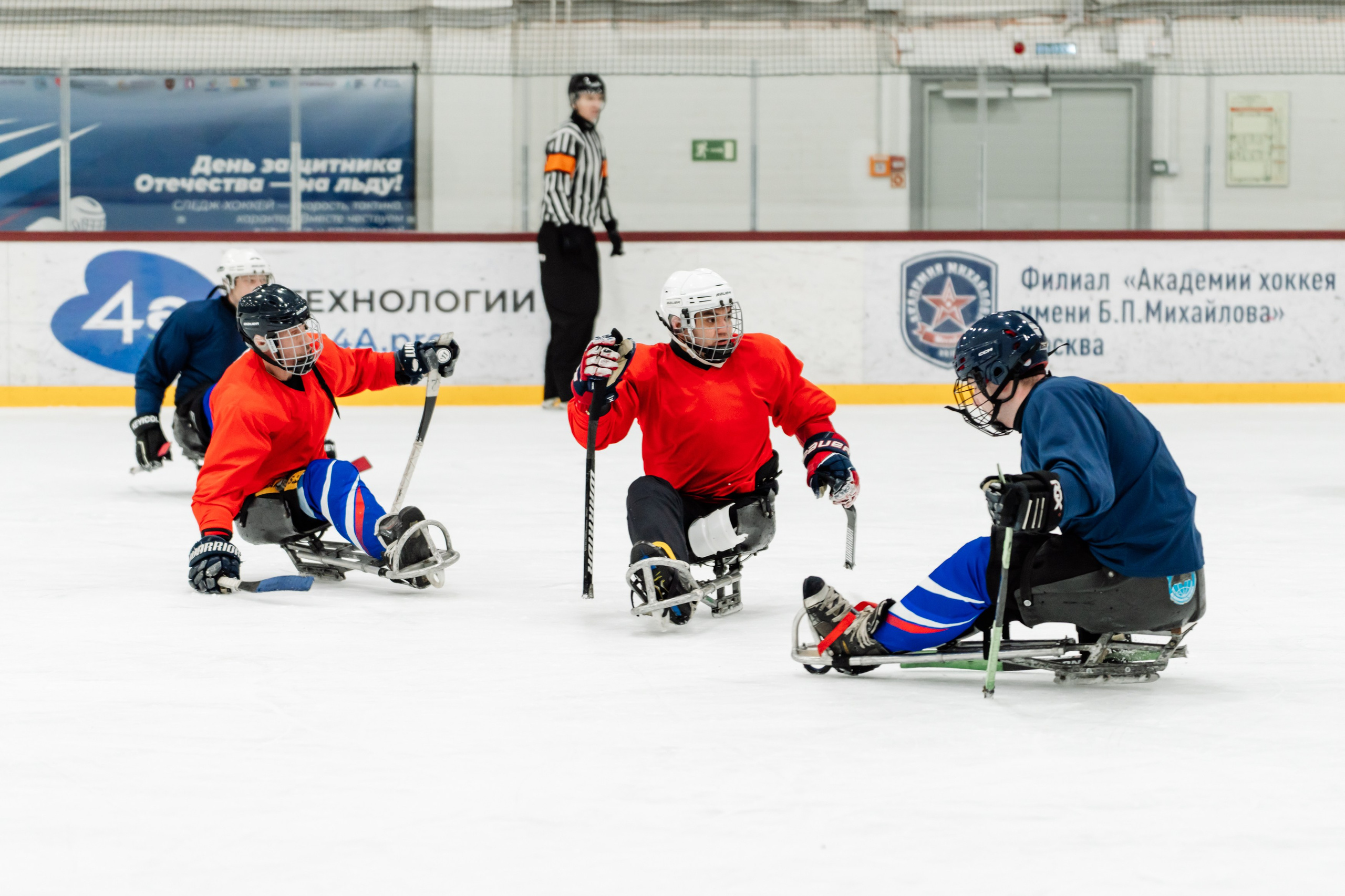 Игра в следж хоккей приуроченная 23.02.26 в арене Сталкер