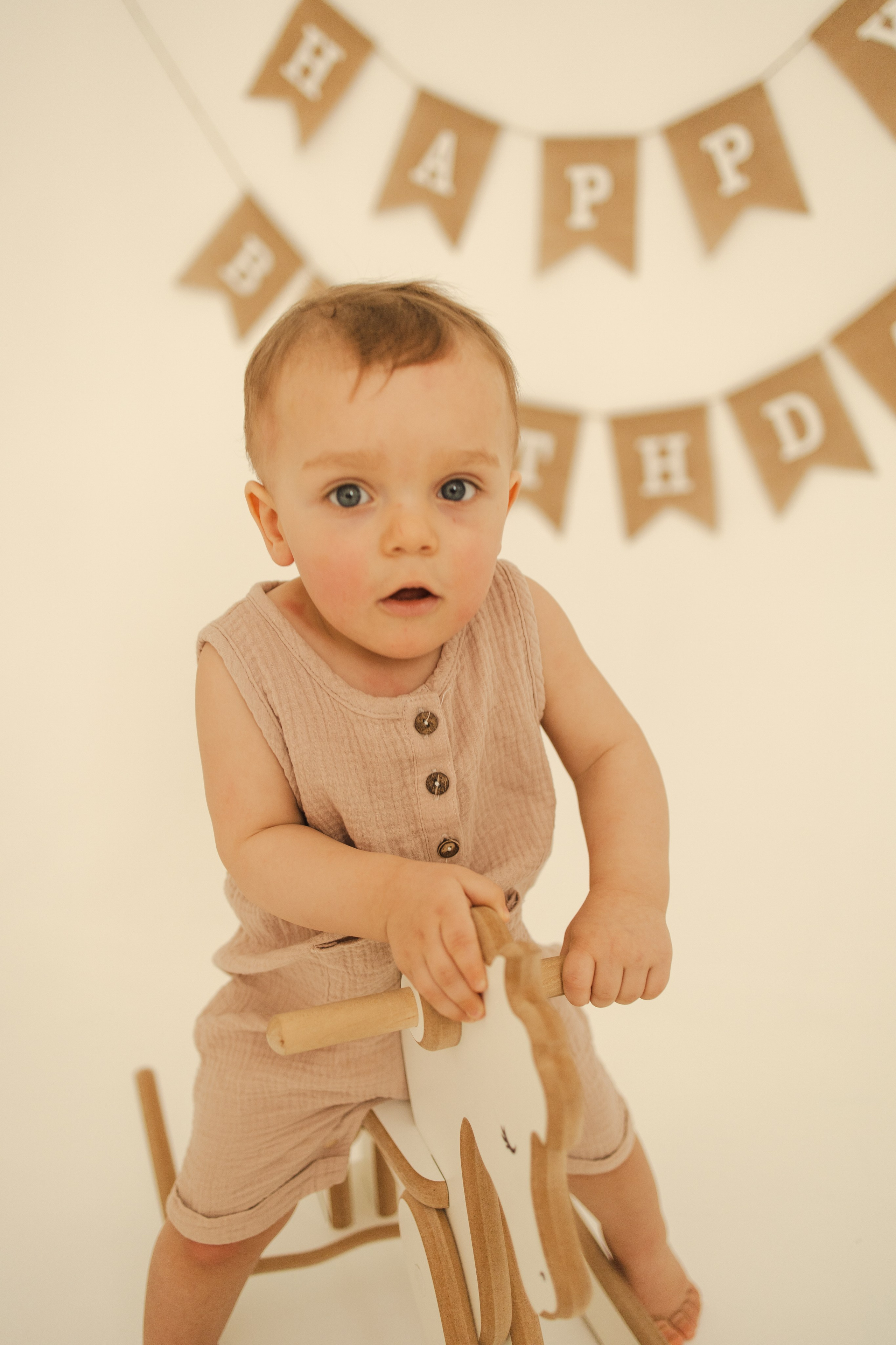 Тимоше 1 год. Фотограф в Иркутске Тома Кабанова