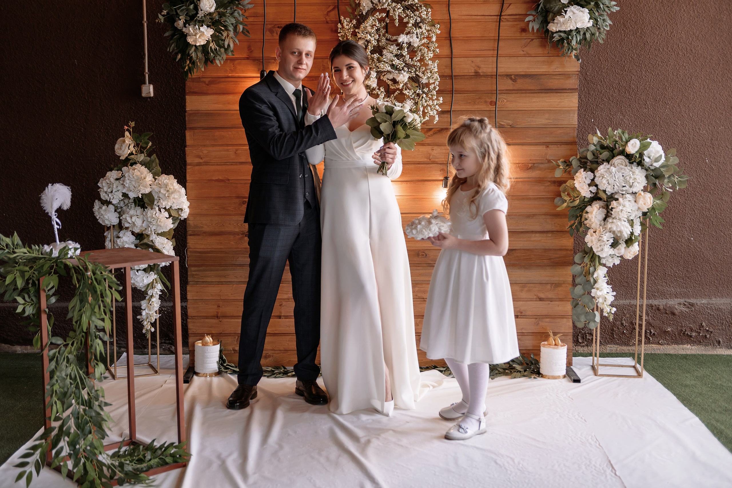 Эдуард и Виктория. Свадебный фотограф Белгород Валуйки Старый Оскол Воронеж