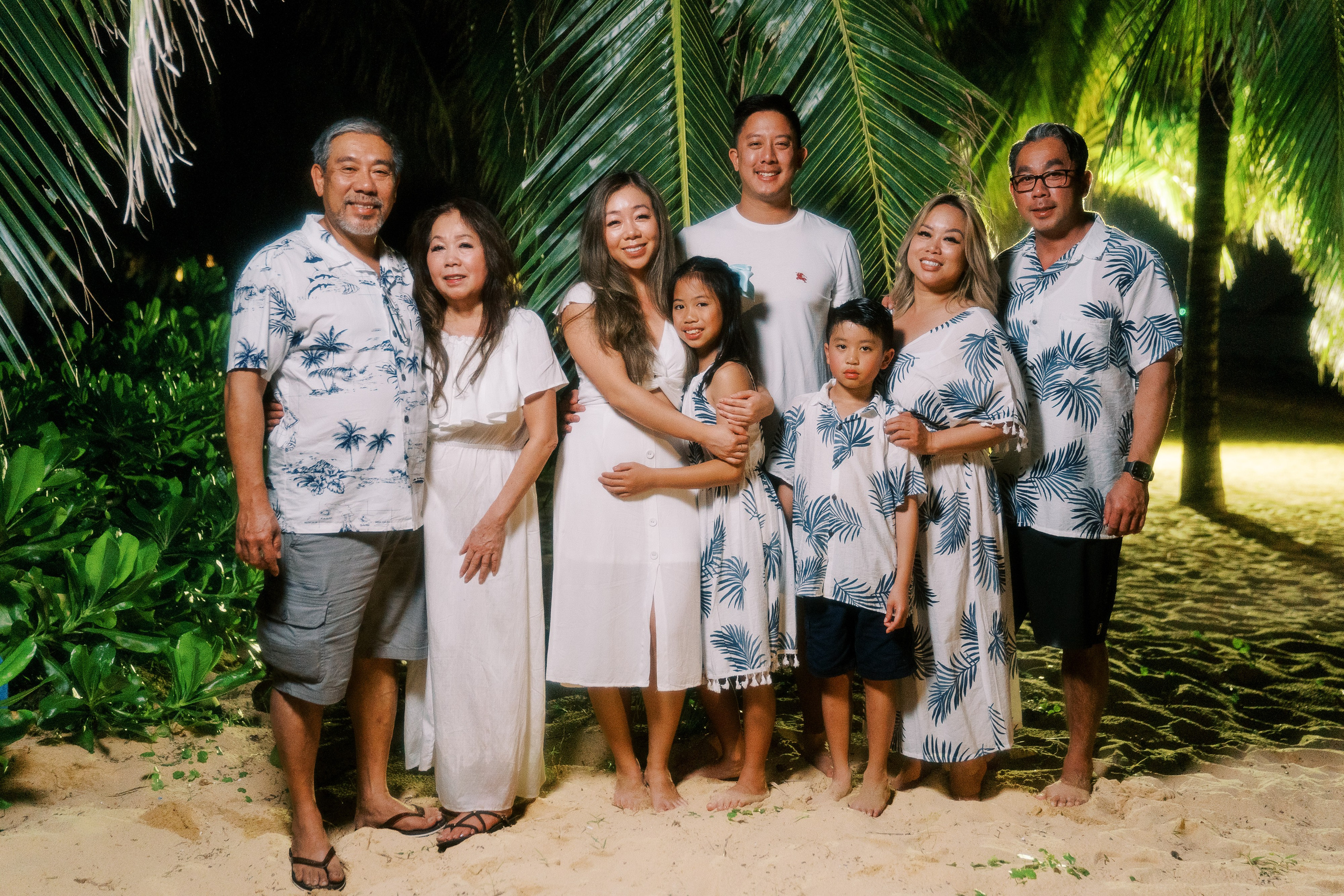 Sunset photo shoot. PhuQuoc photographer — Phu Quoc wedding photographer