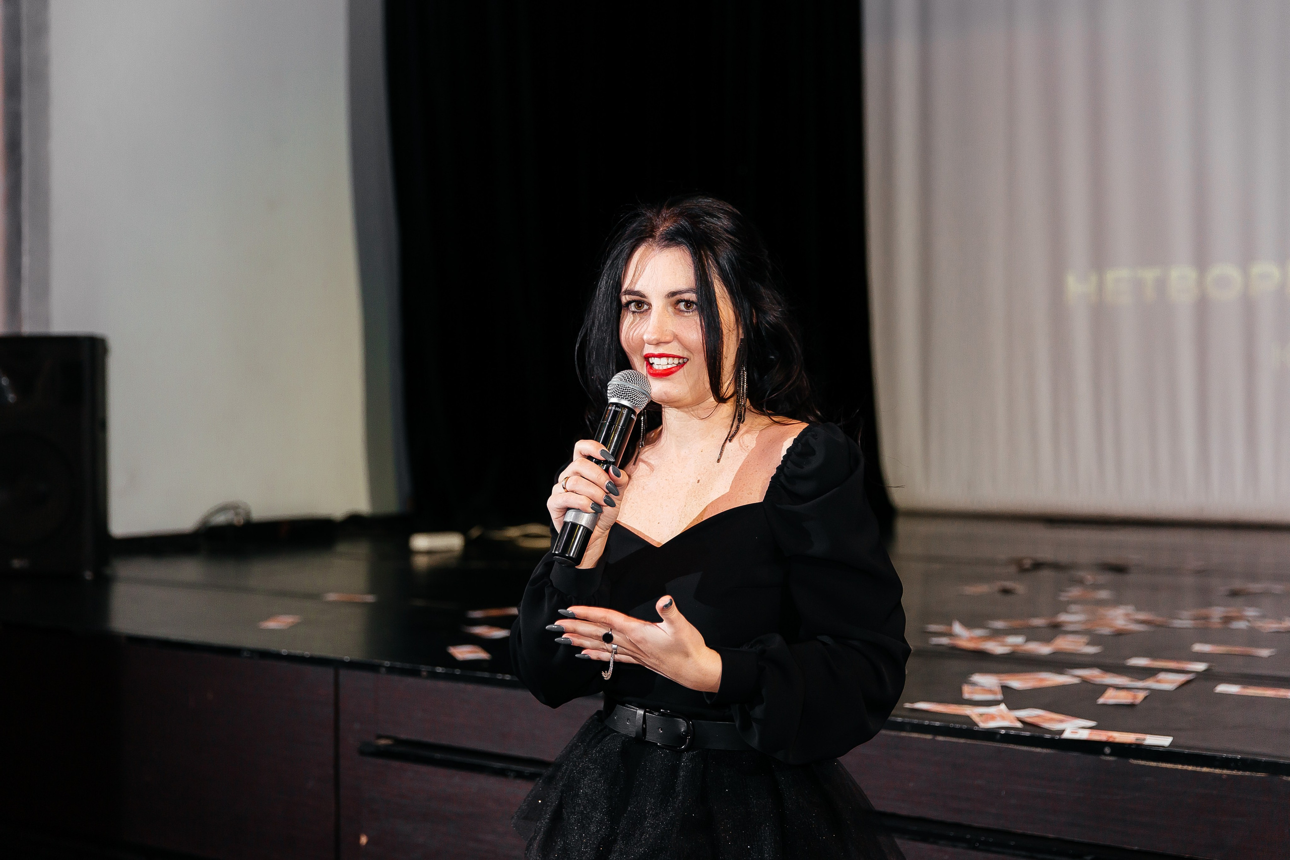 Фотозона+выступление спикеров. Фотограф в Красноярске Надежда Воскресенская