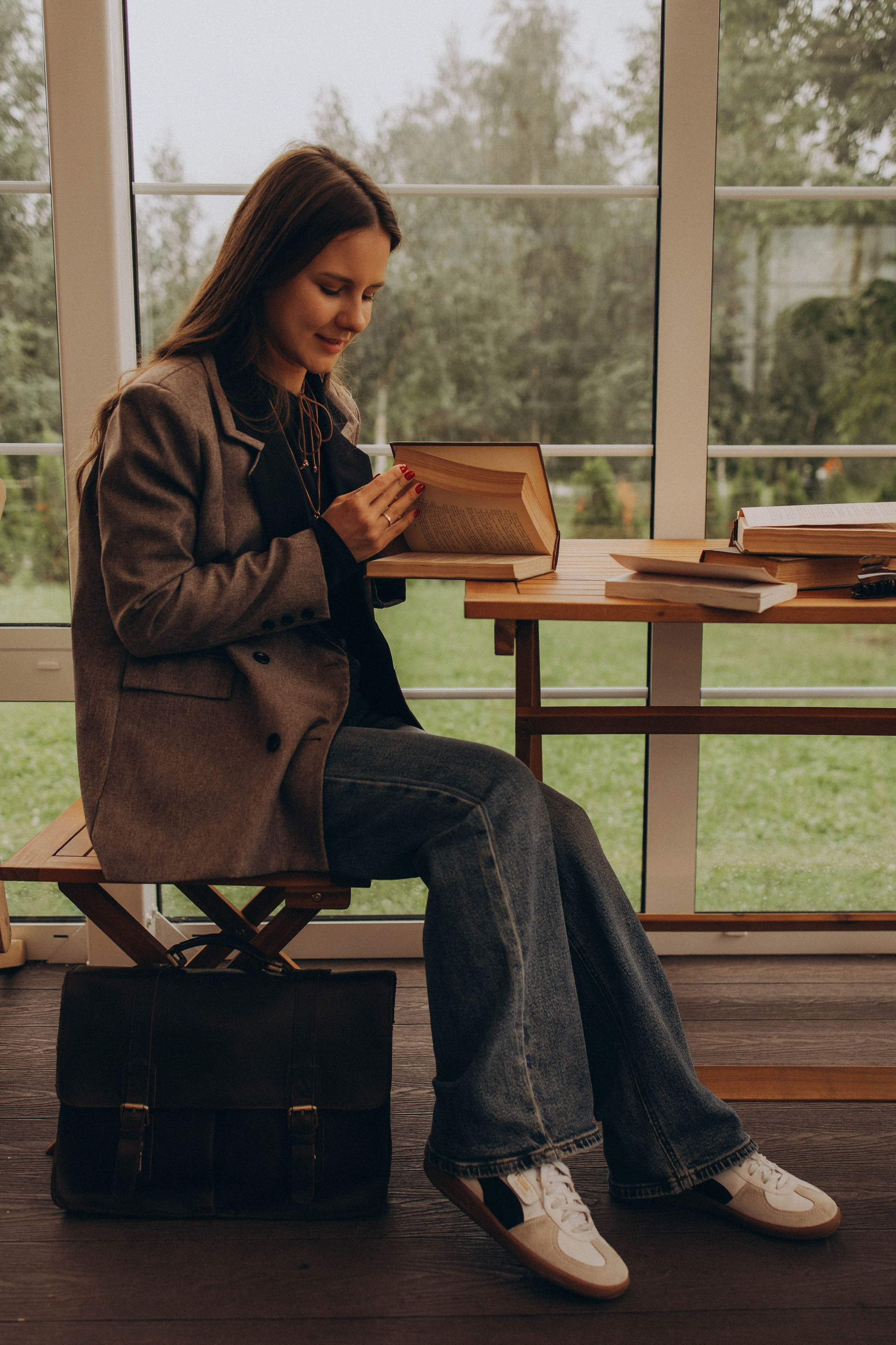 Ирина лесная библиотека. Фотограф lifestylе в Москве Пшеничная Анастасия