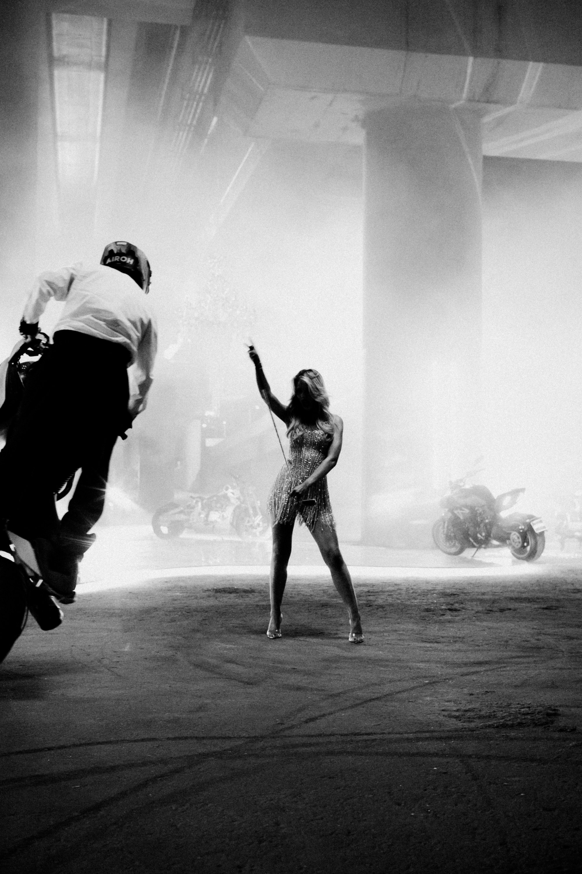 BACKSTAGE Люся Чеботина «За бывшего». Бэкстейдж и репортажный фотограф в Москве Артем Онацко