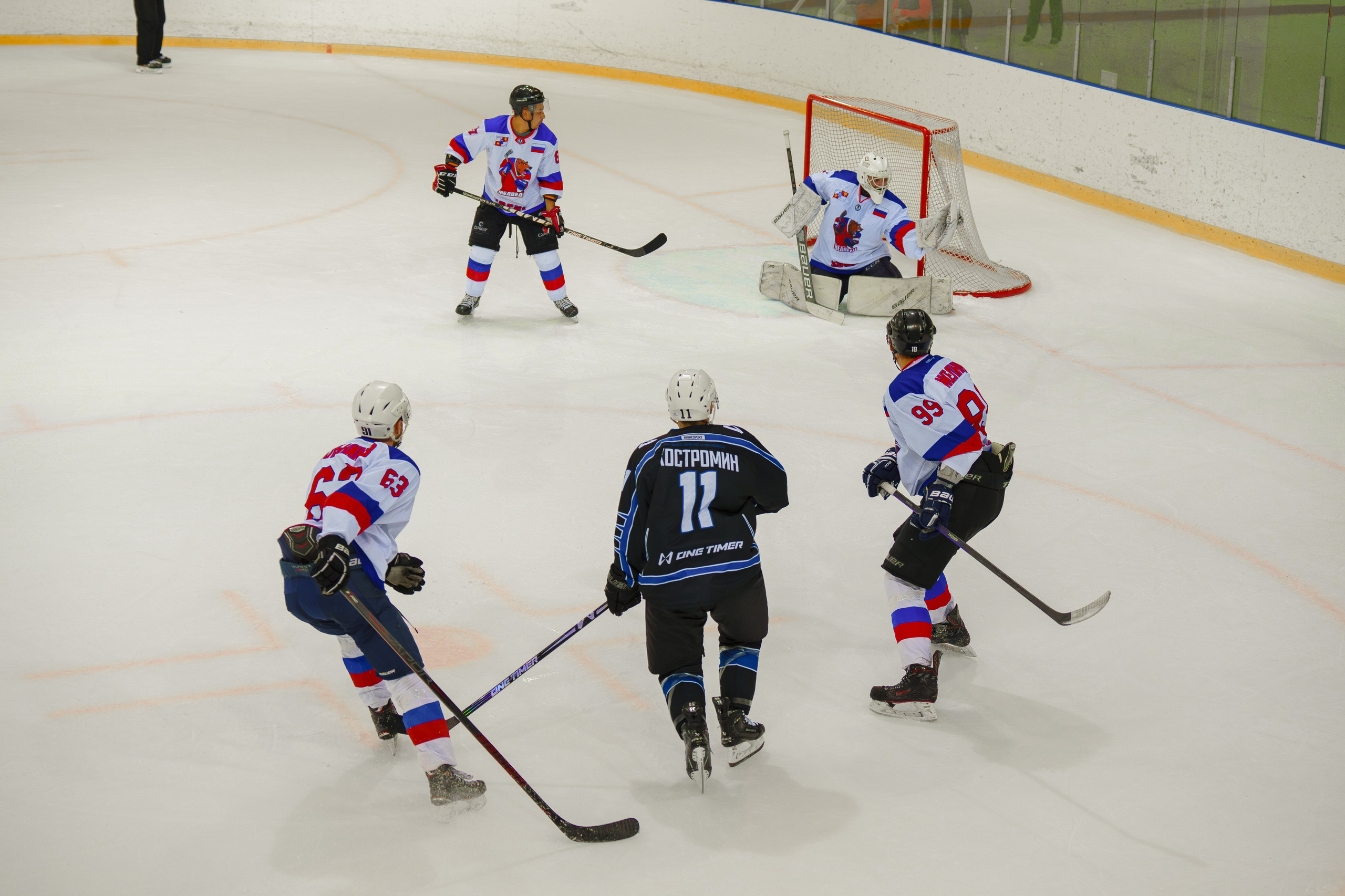 Фотосъемка хоккейных матчей в Сочи. Фотограф видеограф Геннадий Янбаев в Сочи, Краснодаре