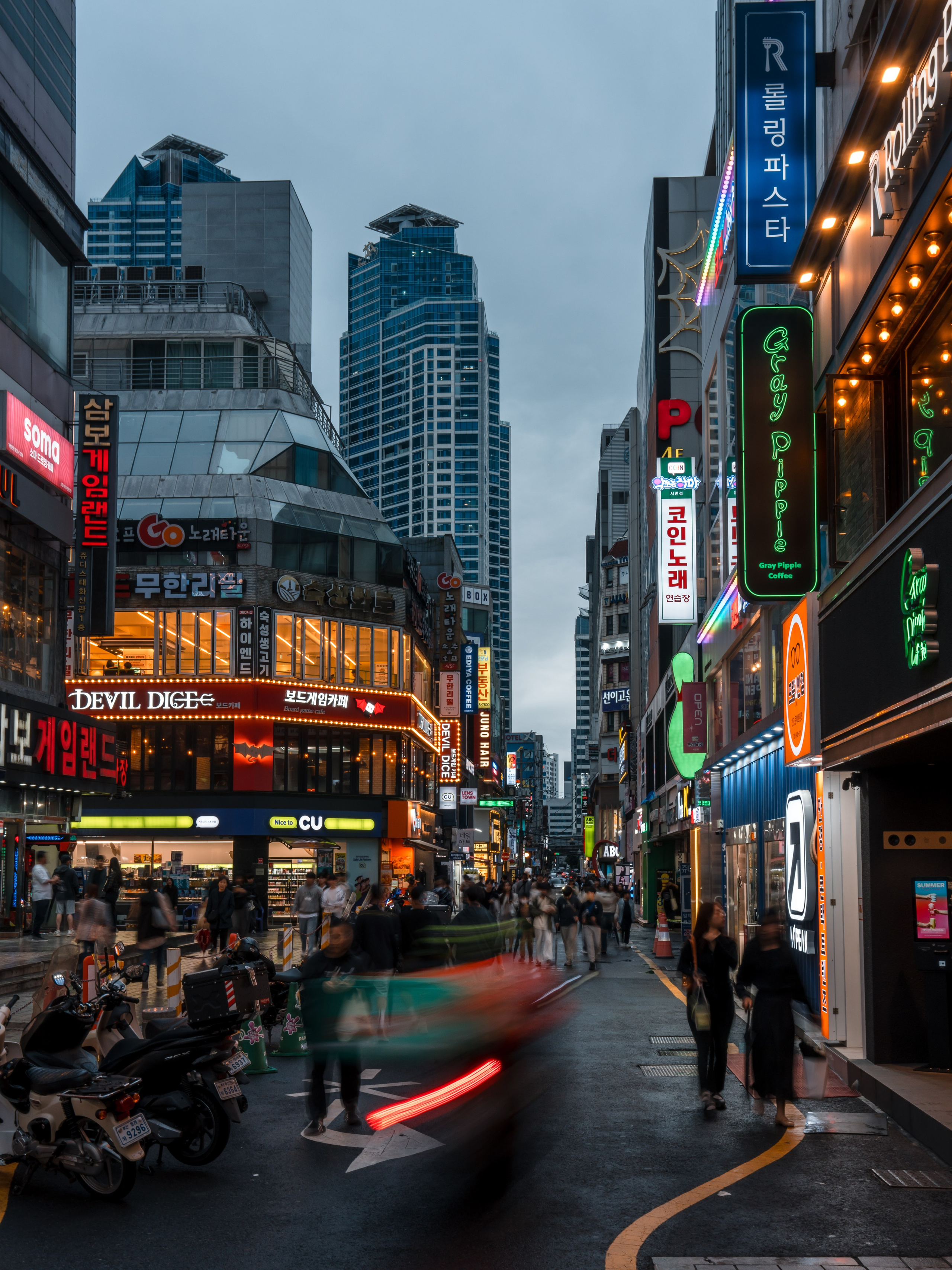 Street photography / Уличная фотография. @tomrus: Рустам Шагиморданов — фотограф