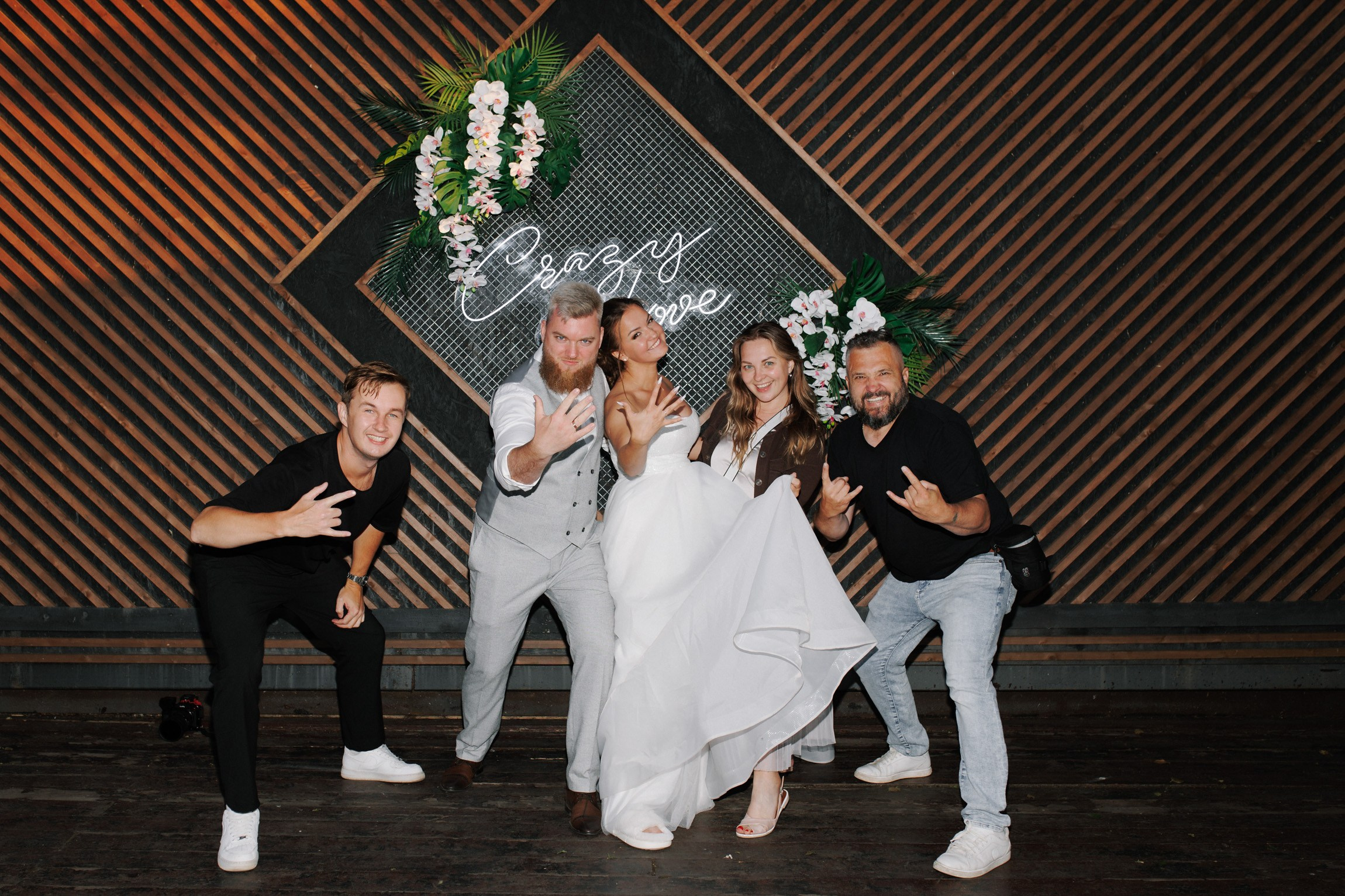 Свадебная фотосессия на финском заливе. Свадебный фотограф СПБ