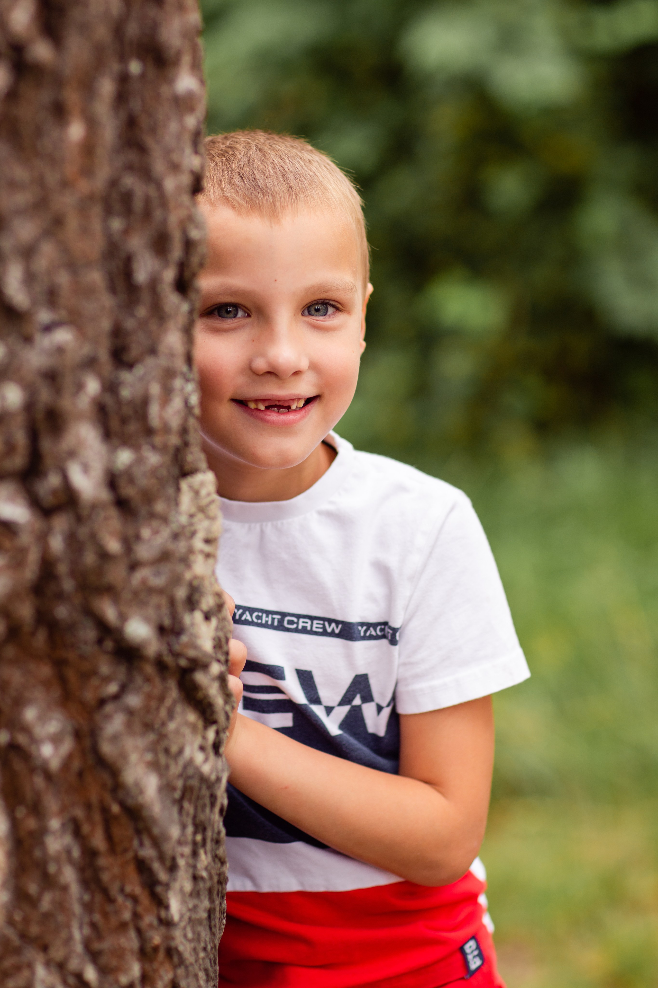 Семейная прогулка в парке. Семейный фотограф Фрязино Зрячева Кристина