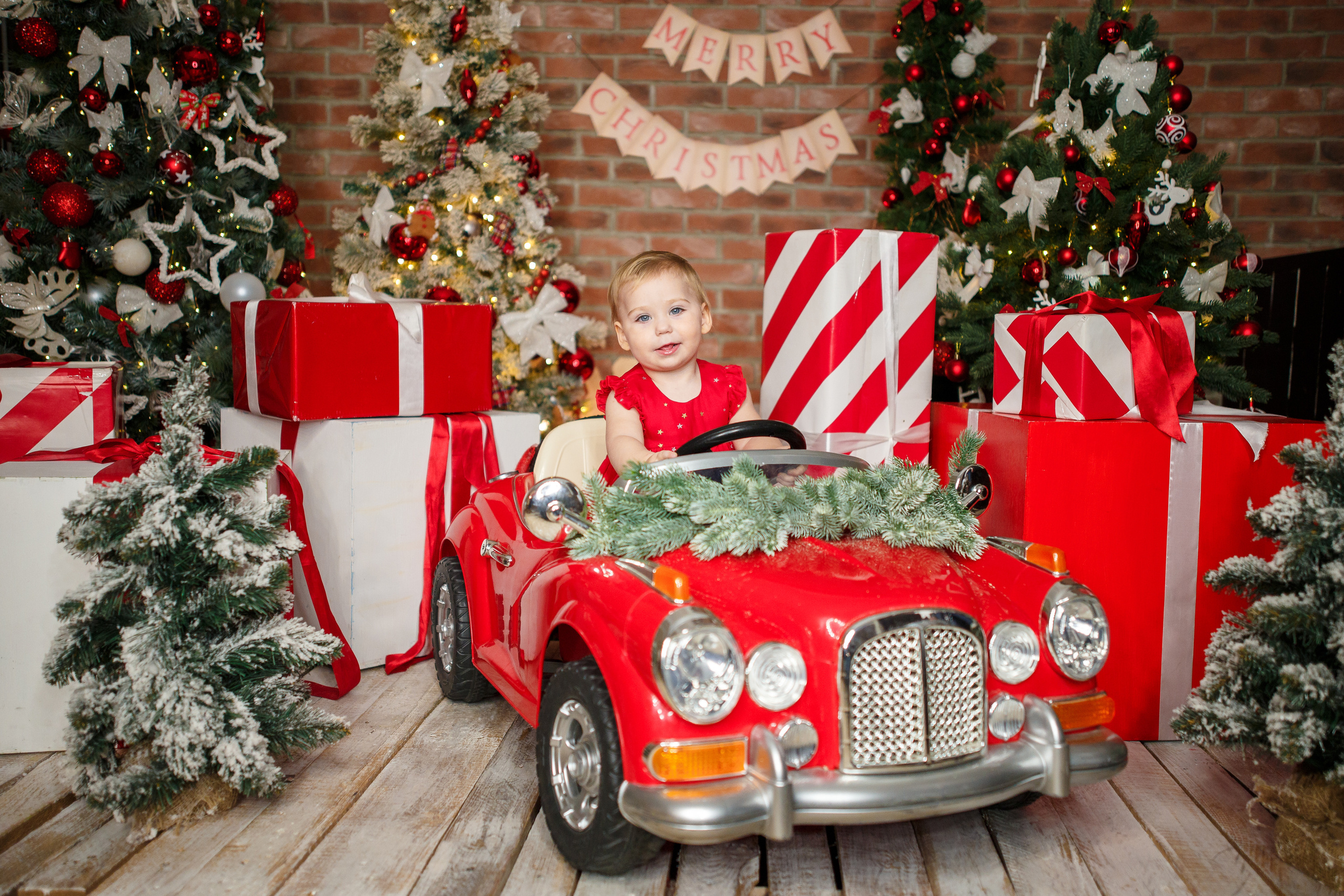 Артем, Алиса, Евгений и Дина. Свадебный фотограф в Краснодаре Андрей Тюменев
