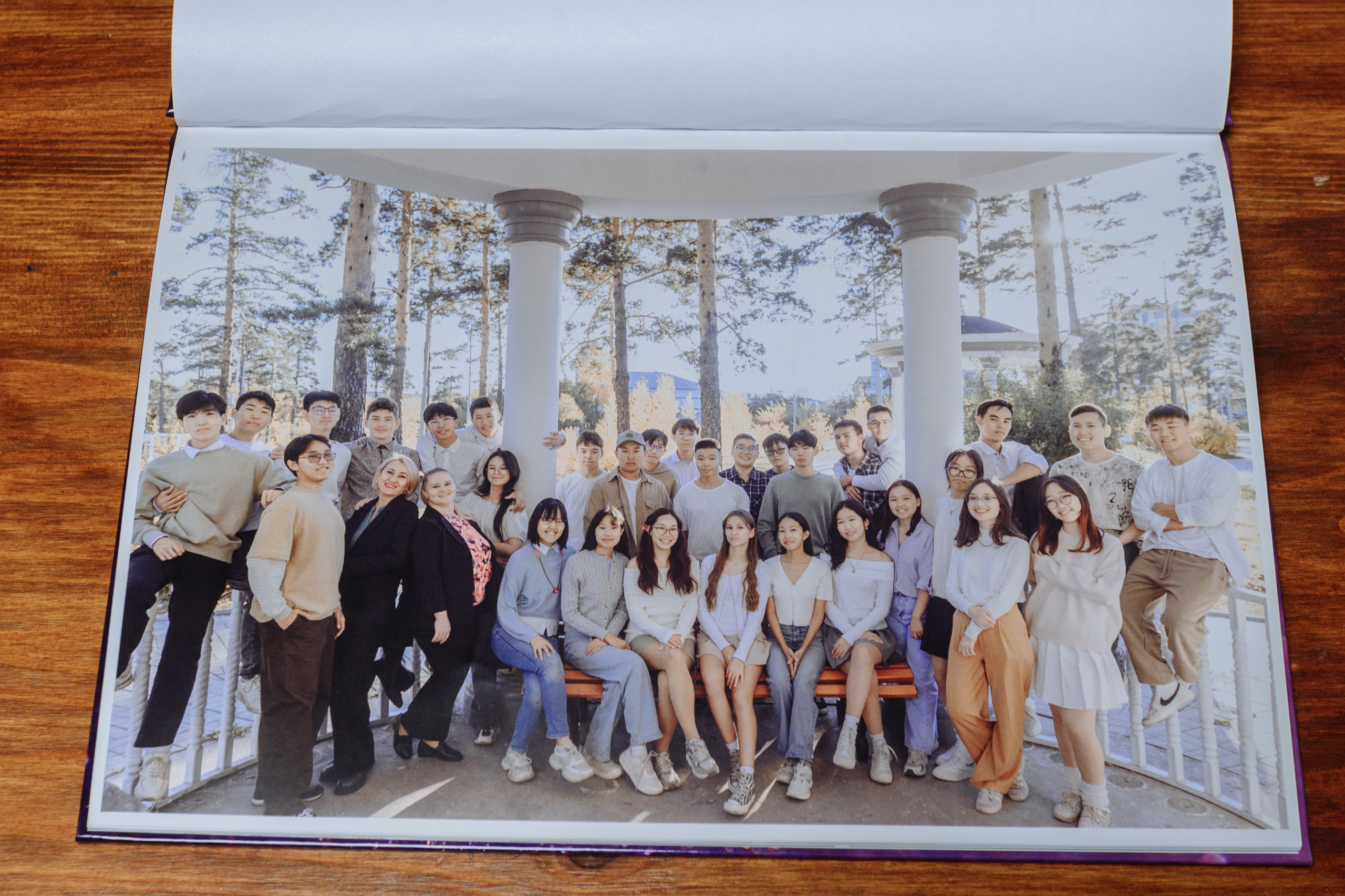 Фотокнига 61 лицея. Семейный и свадебный фотограф в Улан-Удэ, Иркутске Илья Спектор