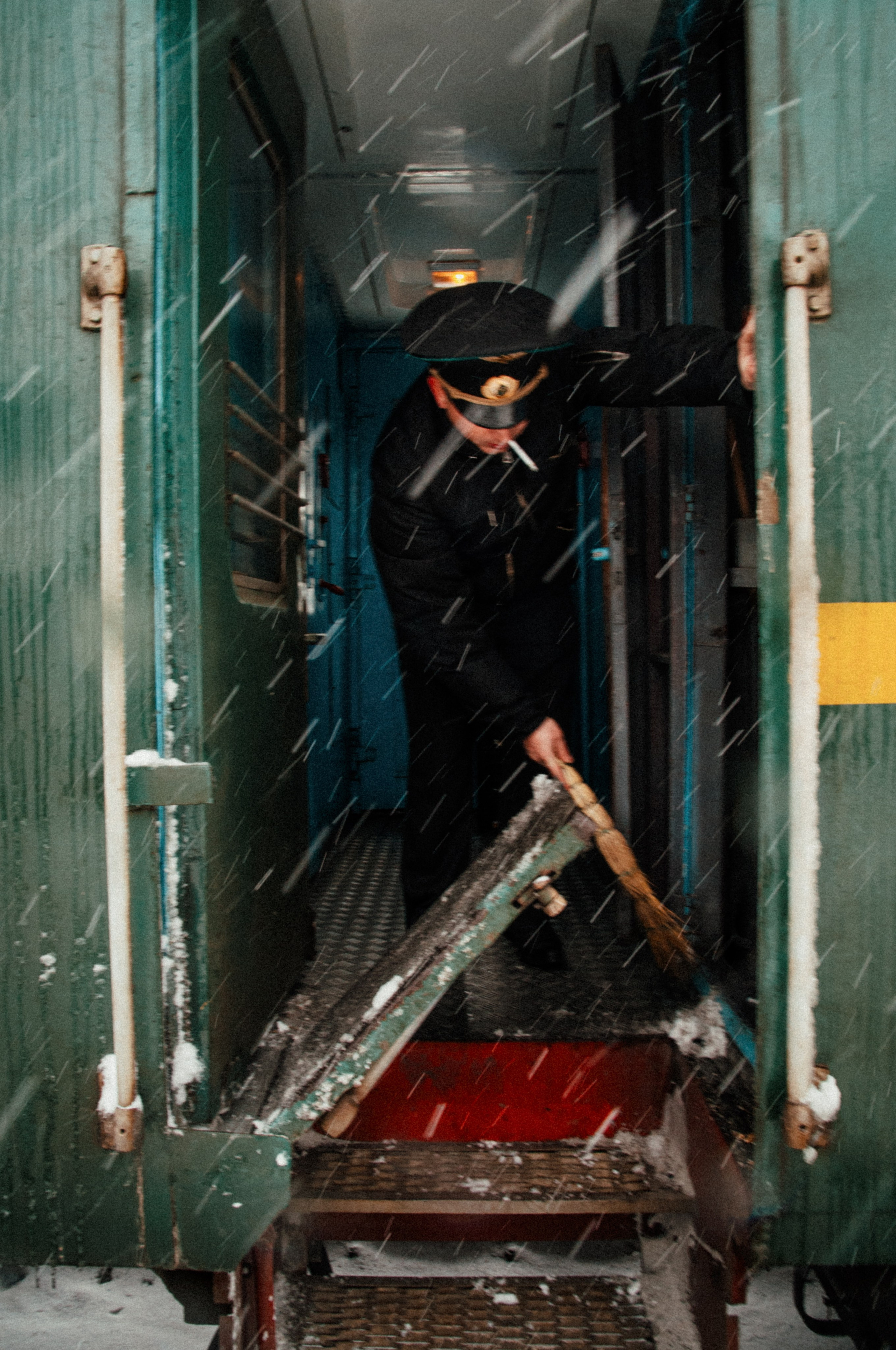 Вокзалы. Фотографии Дмитрия Захаренко