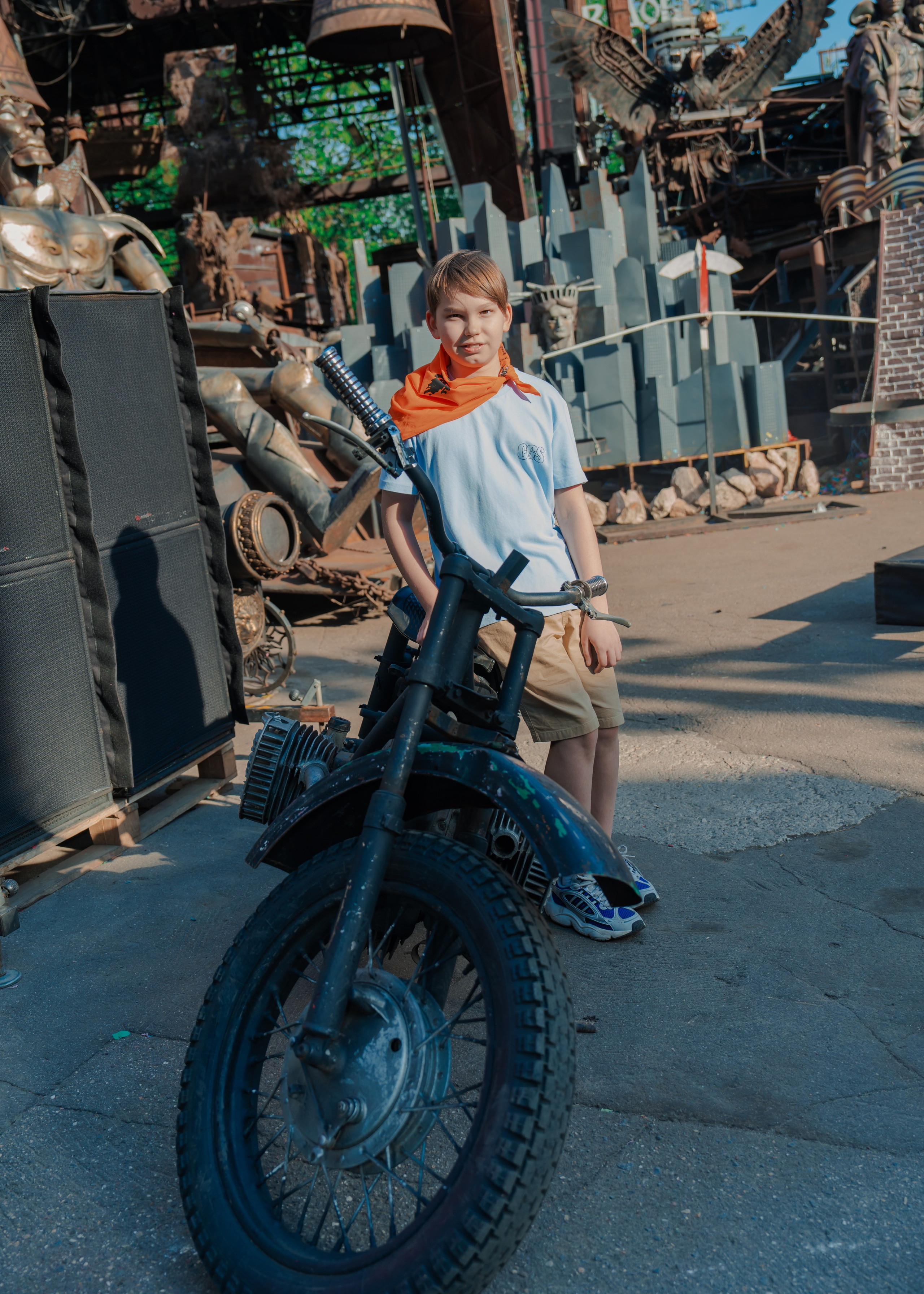 Выпускной Байк Центр «Ночные волки». Крамер Юлиана детский и семейный фотограф