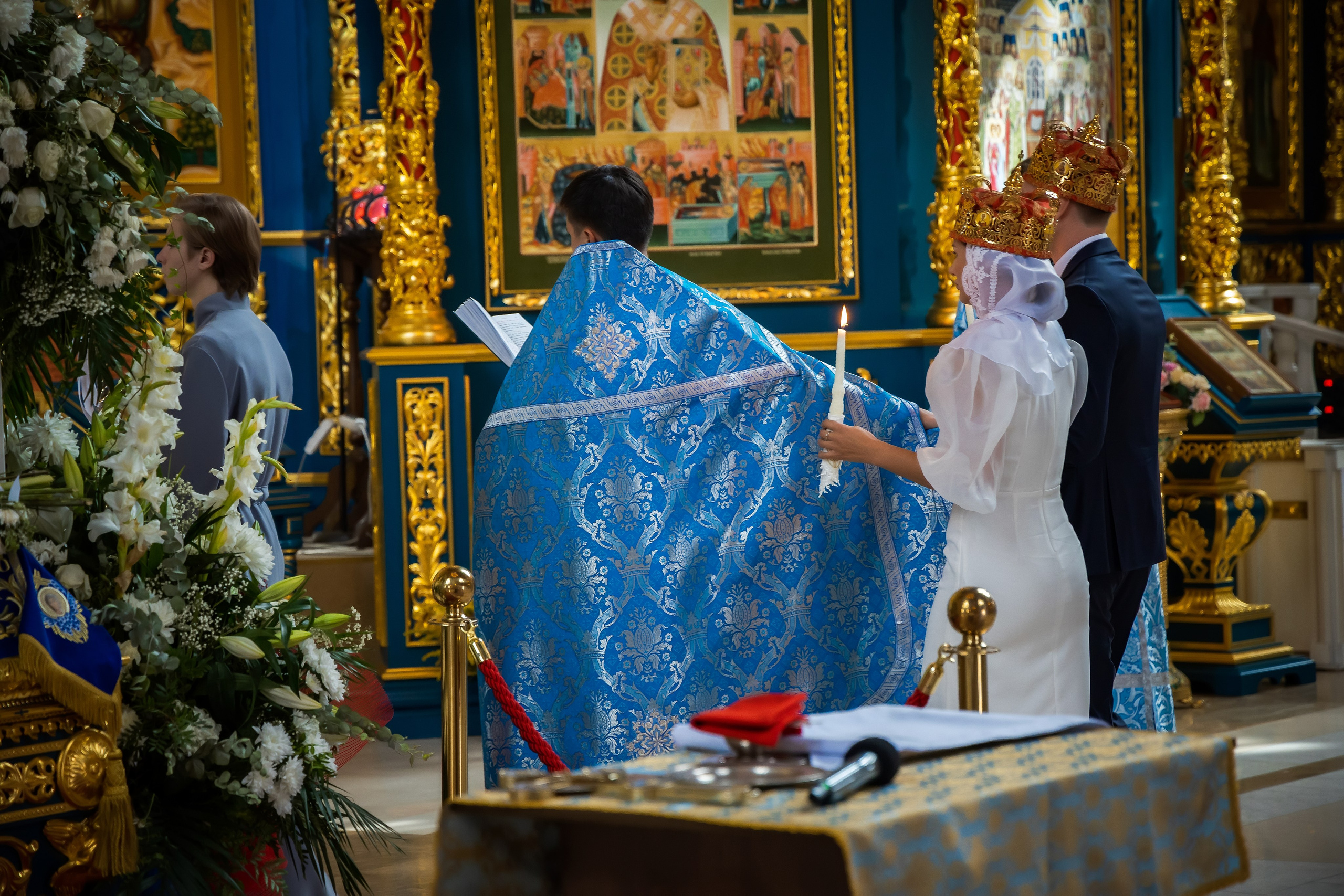 В Храме. Семейный и Свадебный фотограф в Астане Александр Астапов