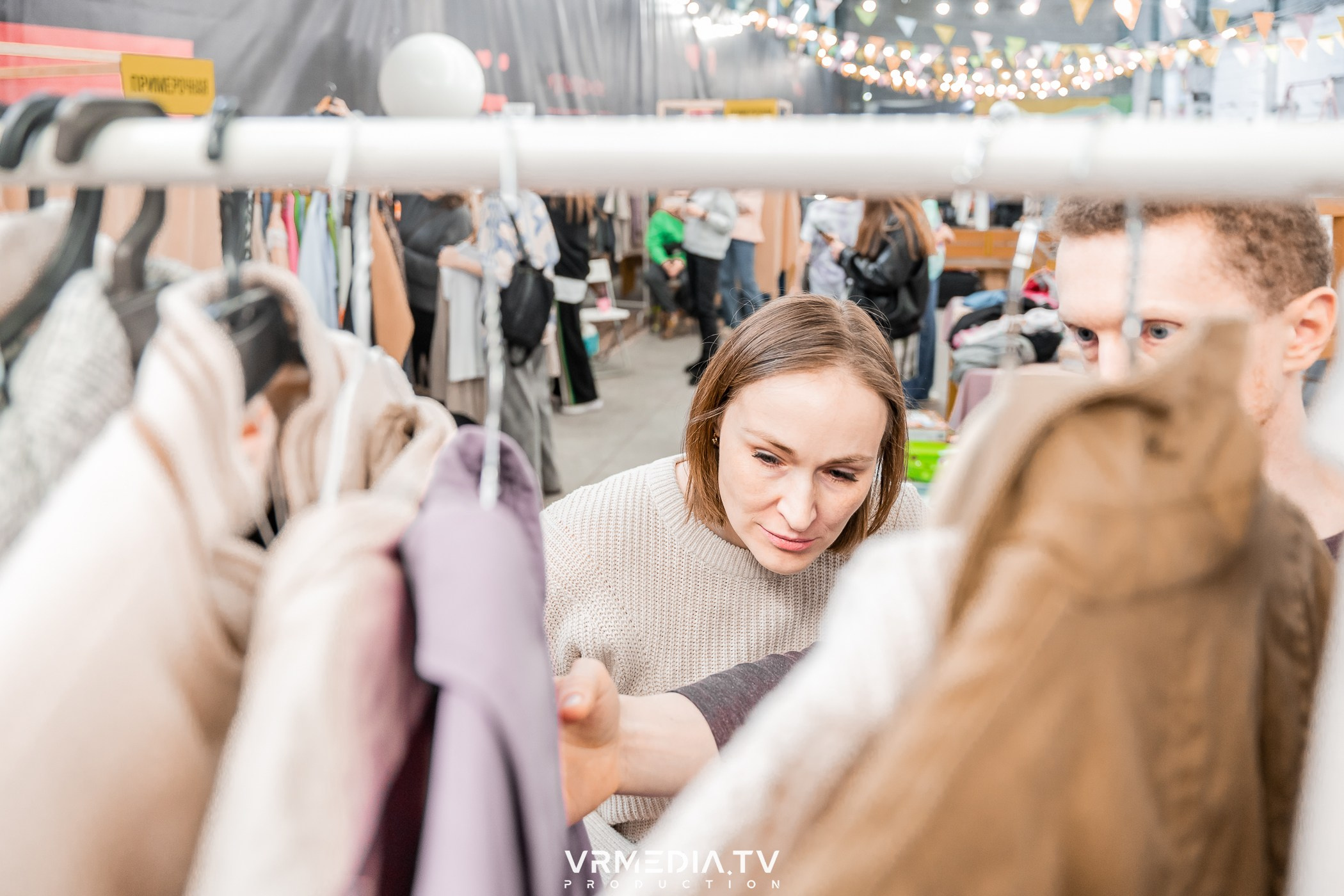 Традиционный весенний БАЗАР и GARAGE SALE в культурном пространстве «Р