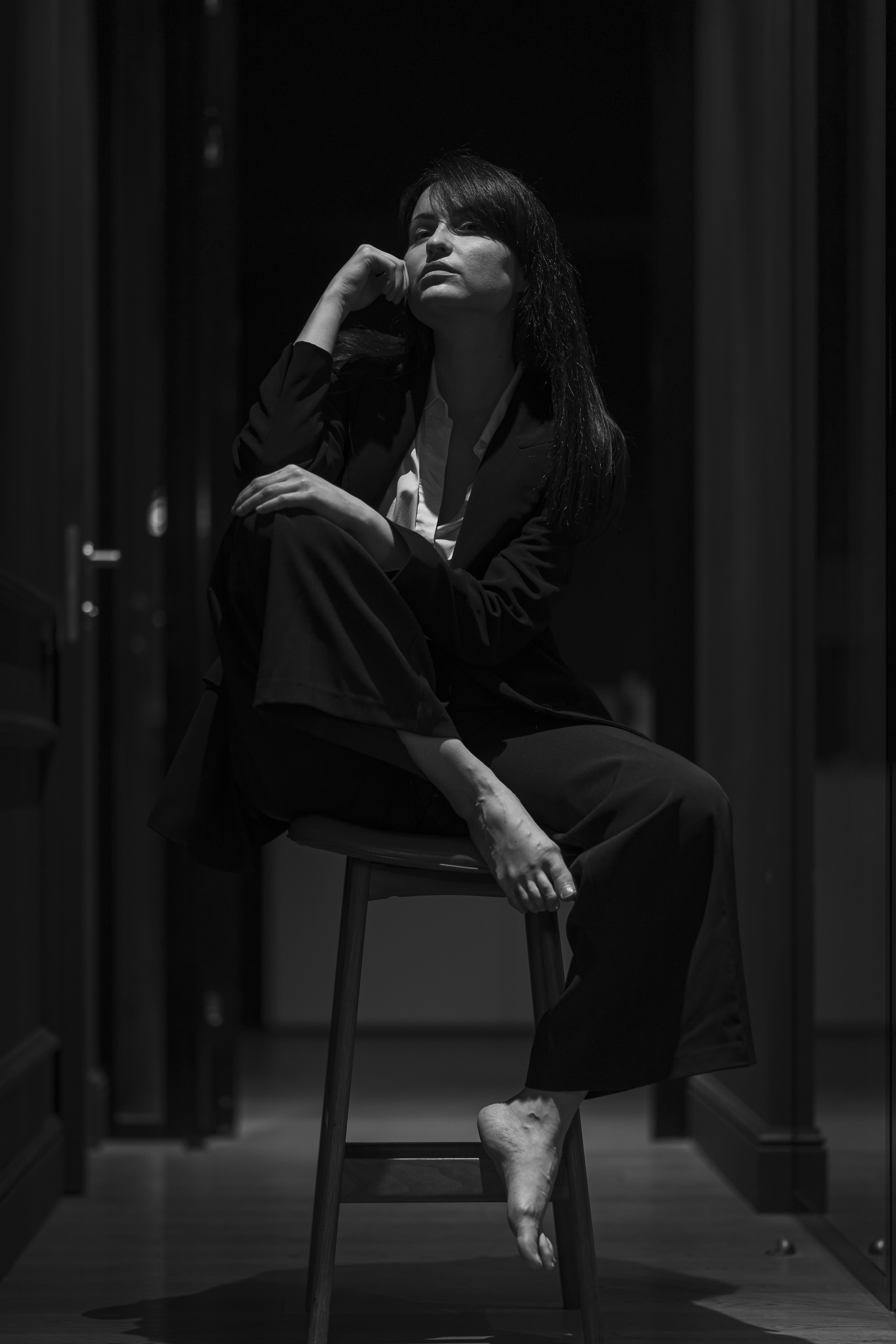 В помещении. Photomantis