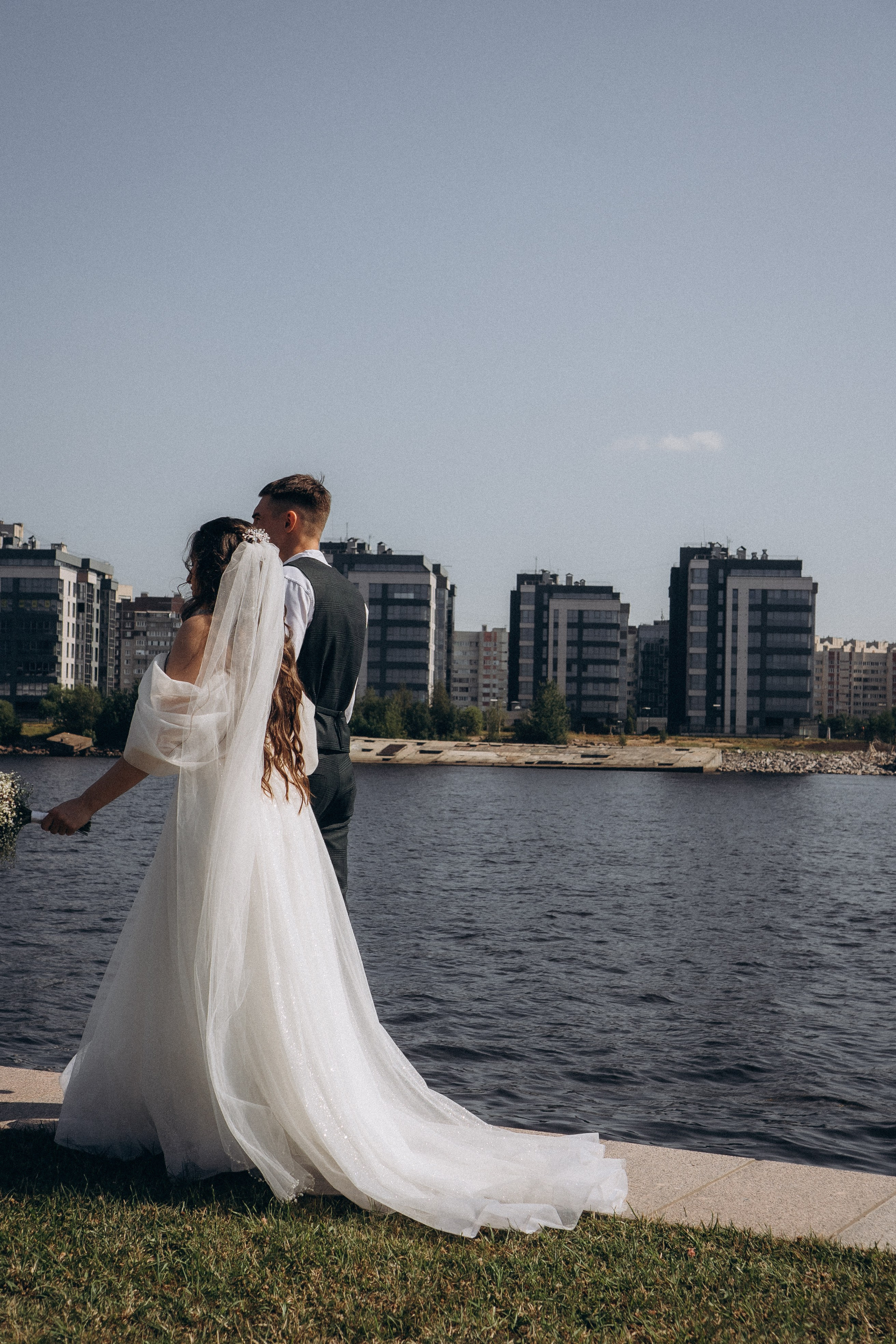 СВАДЕБНАЯ СЬЕМК В ПАРКЕ 300-ЛЕТИЯ. Профессиональный фотограф, Санкт-Петербург — Виктория Богомолова