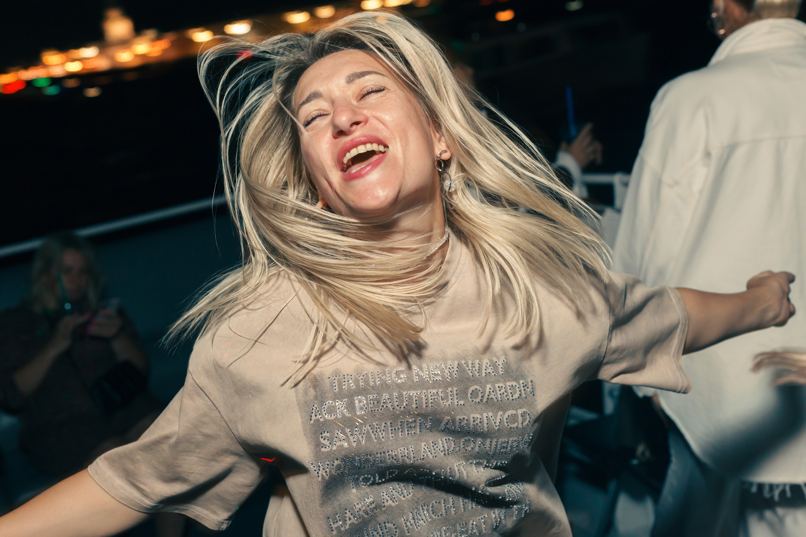 Ночной теплоход. Фотограф в Санкт — Петербурге Валерий Гаухман