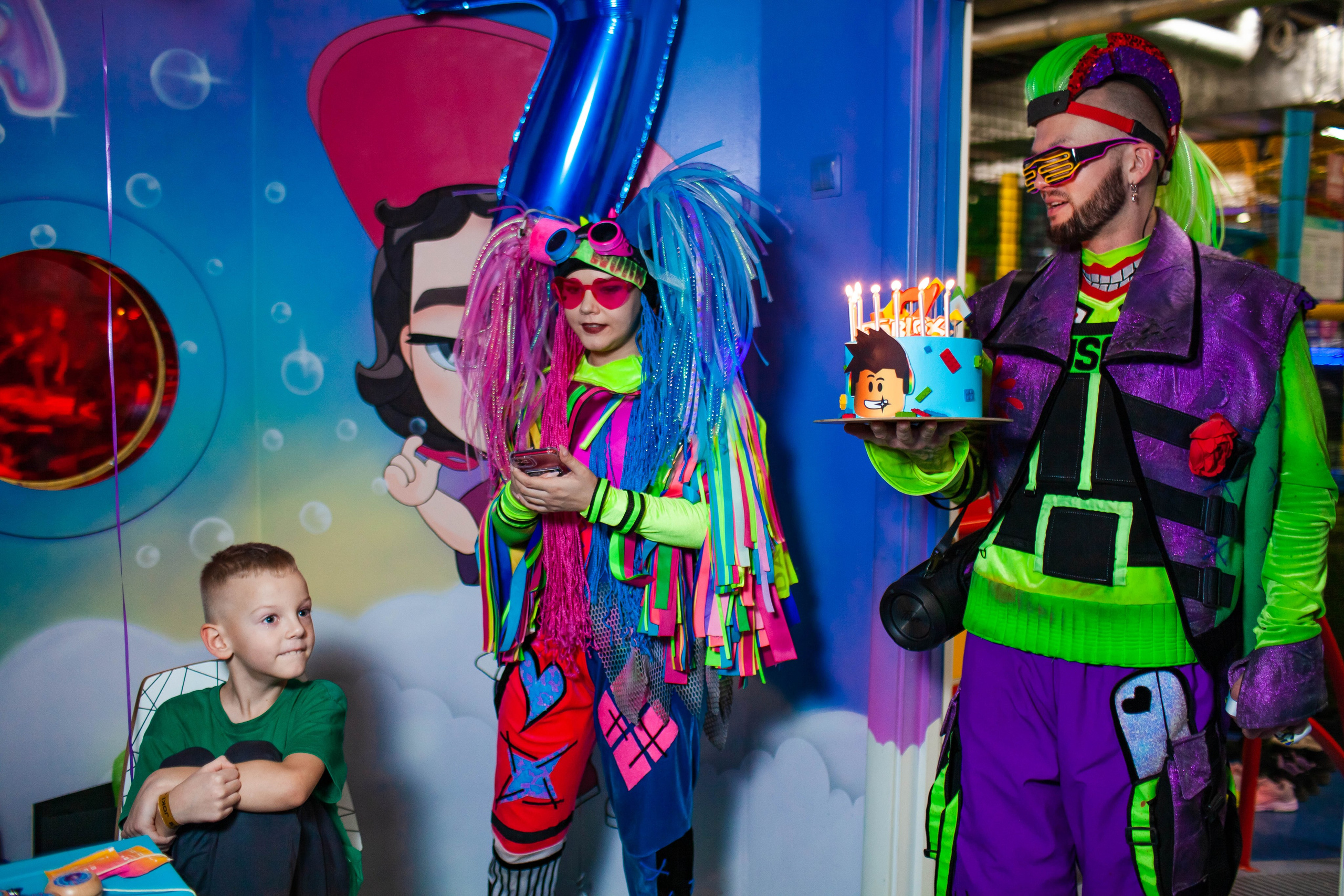 Неон Челендж День рождения Ярослава. Детский и семейный фотограф в Санкт-Петербурге Елизавета Сорокина