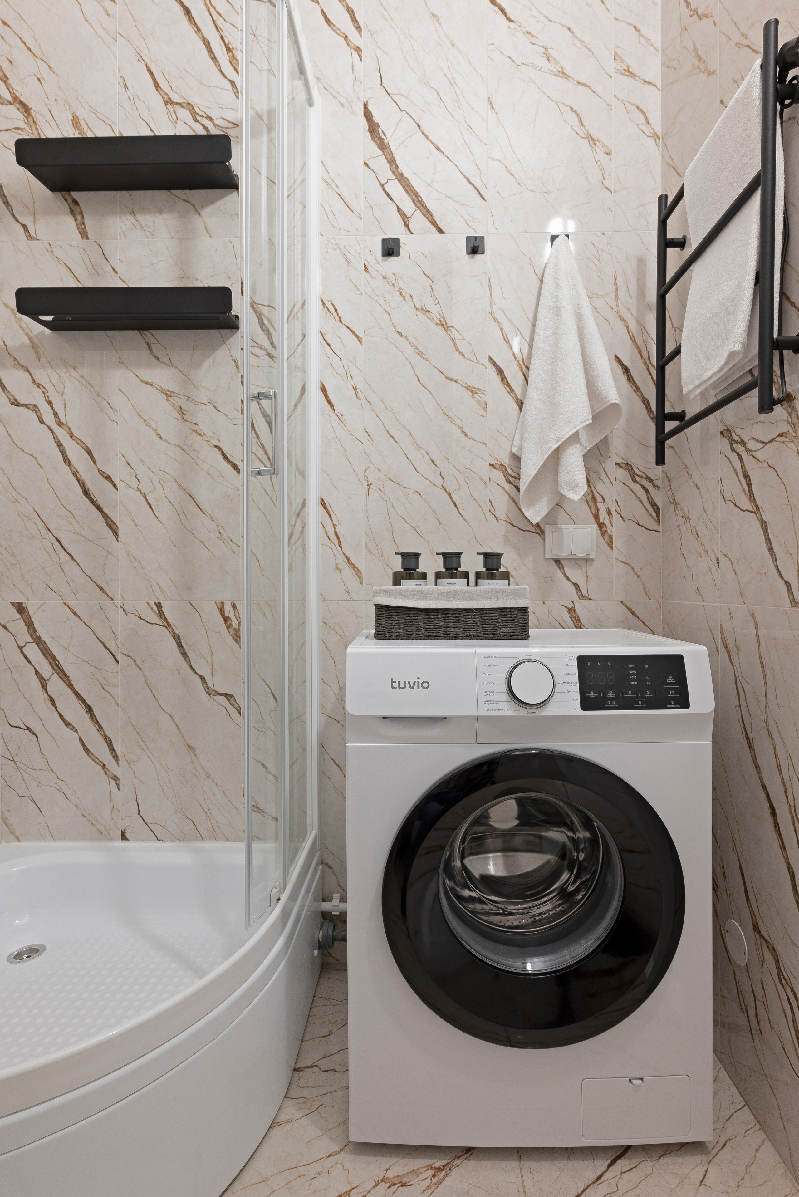 Любоград. Главная