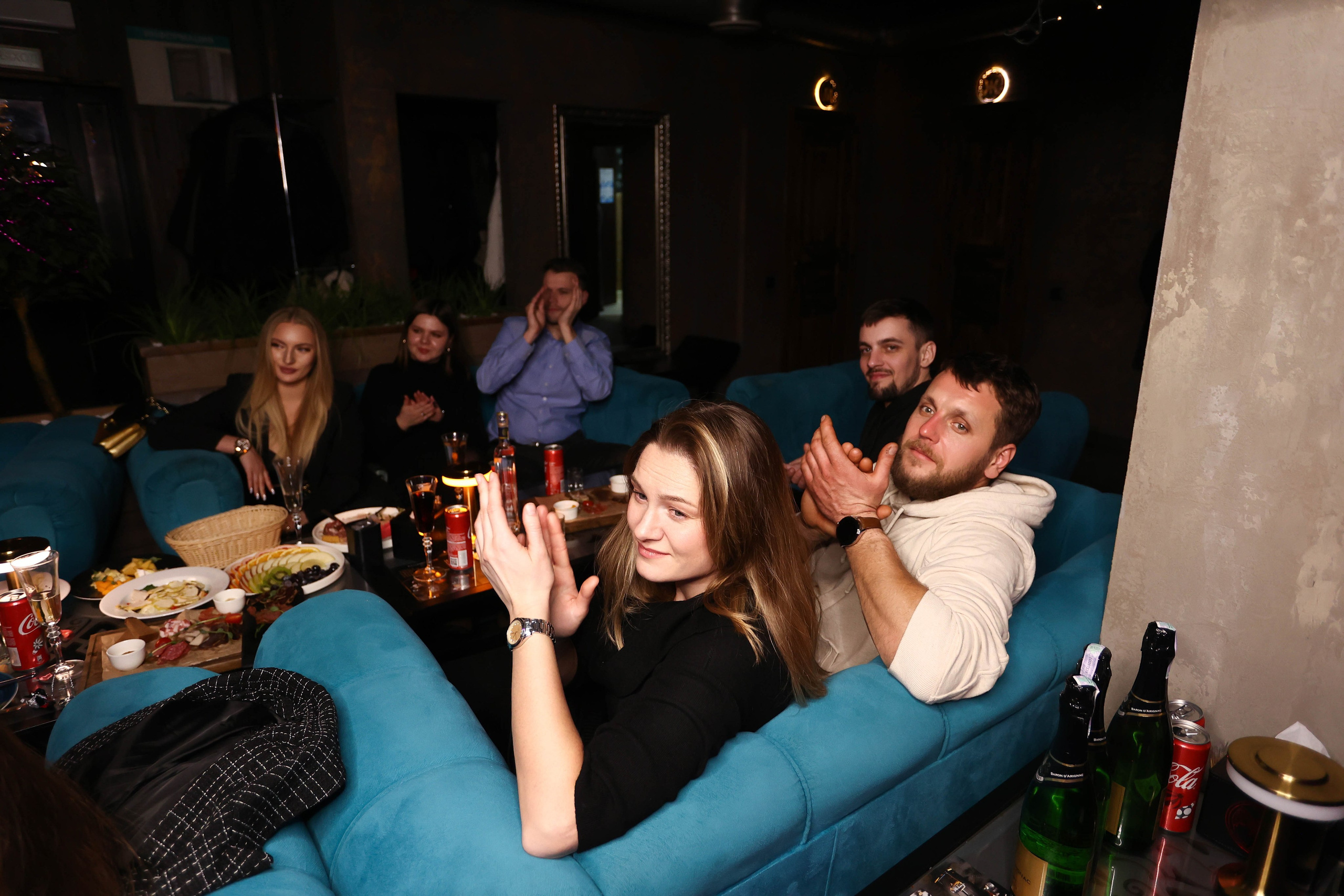 15/12/23 Новогоднее караоке в Мята Спортивная. Мята Спортивная — Кальянная, караоке, бар в Минске