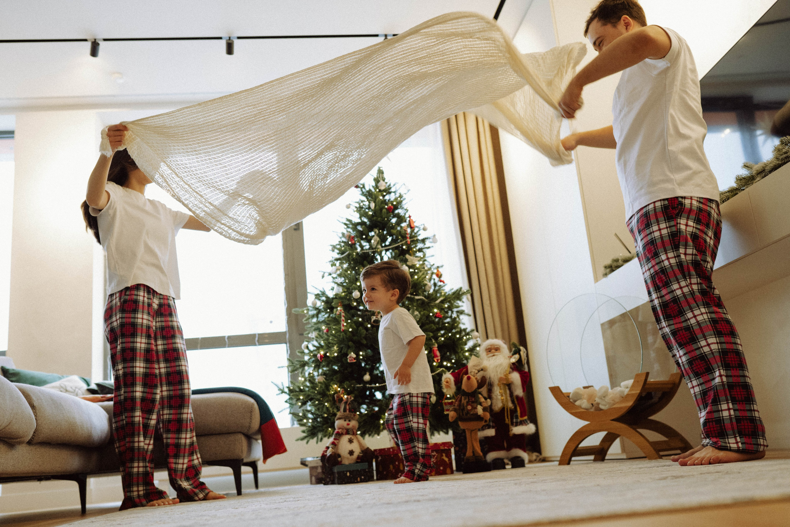 Камилла, Баграт и Багаудин. Семейный фотограф Юлия Котова