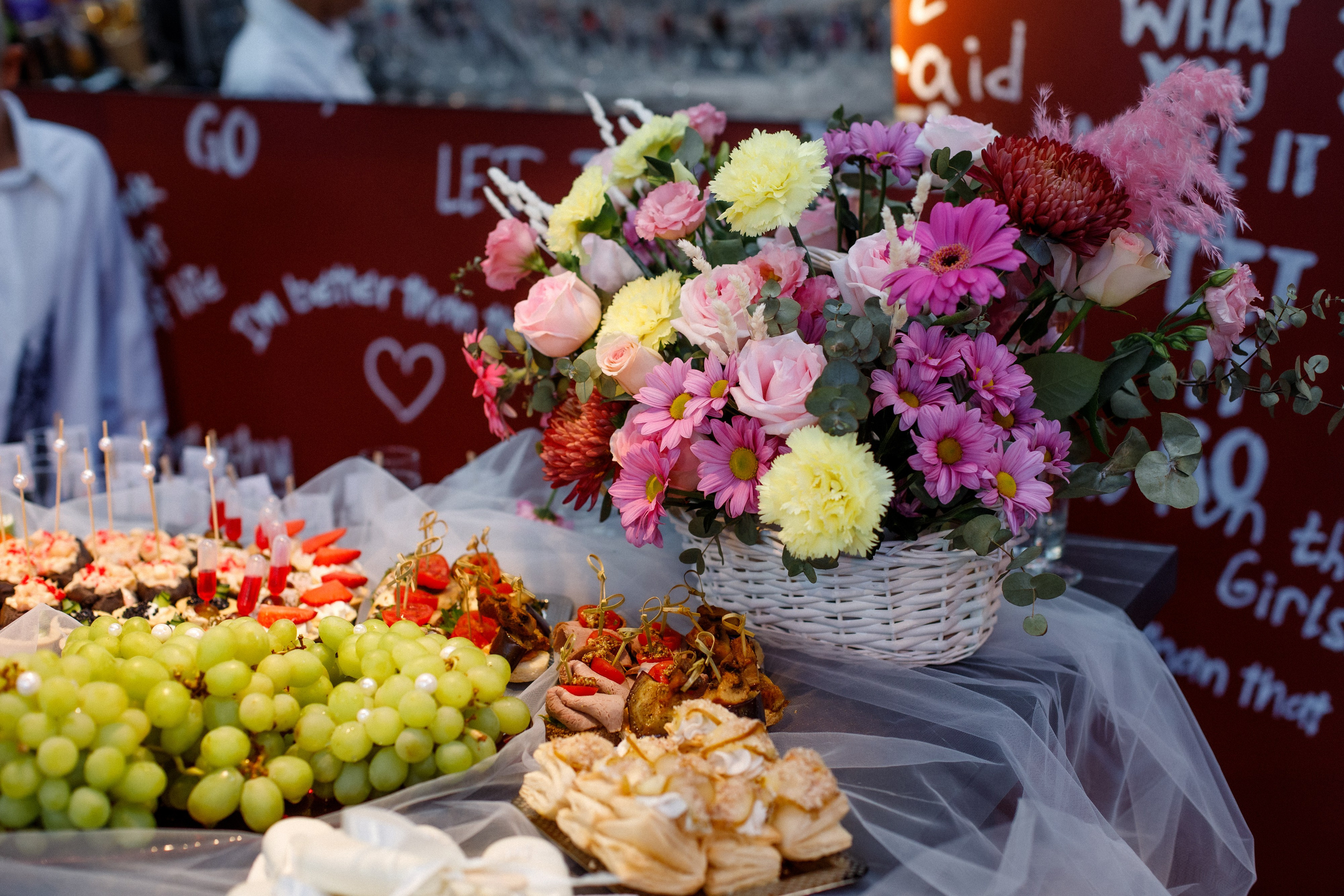 QUEEN KHV [12 ЛЕТ]. СВОИ. ФОТООТЧЕТЫ-СОБЫТИЯ-МЕСТА