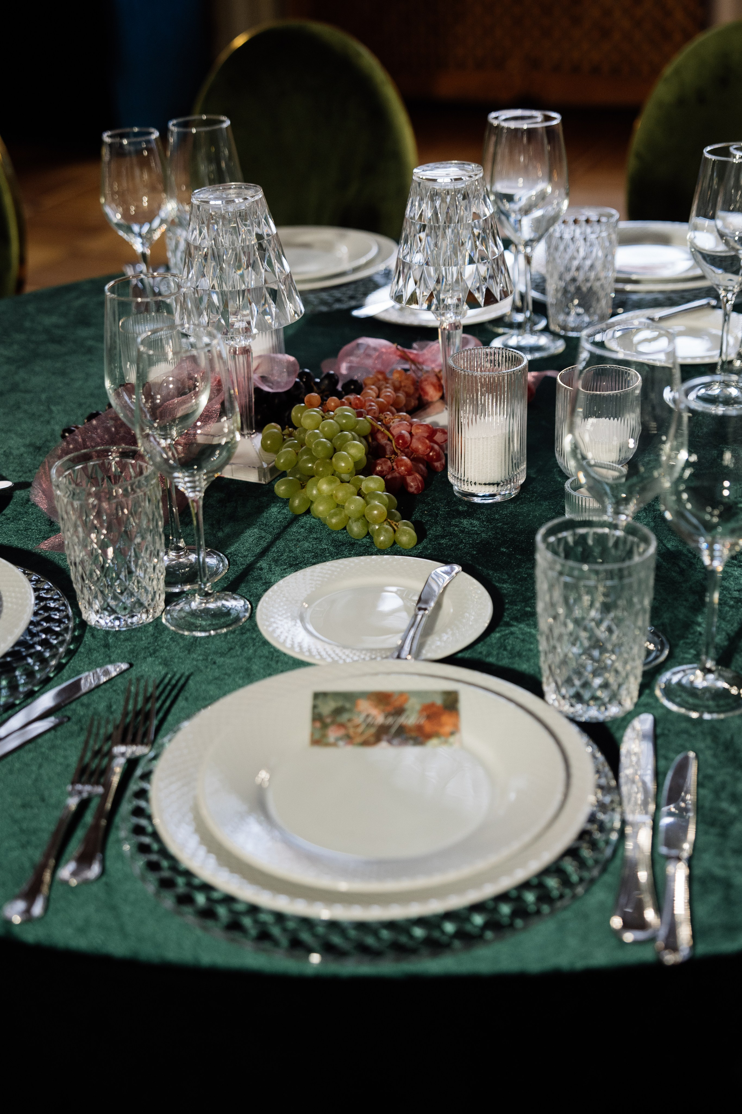 Современная свадьба во дворце. Свадебный фотограф организатор в Санкт-Петербурге Ассоль Опарина