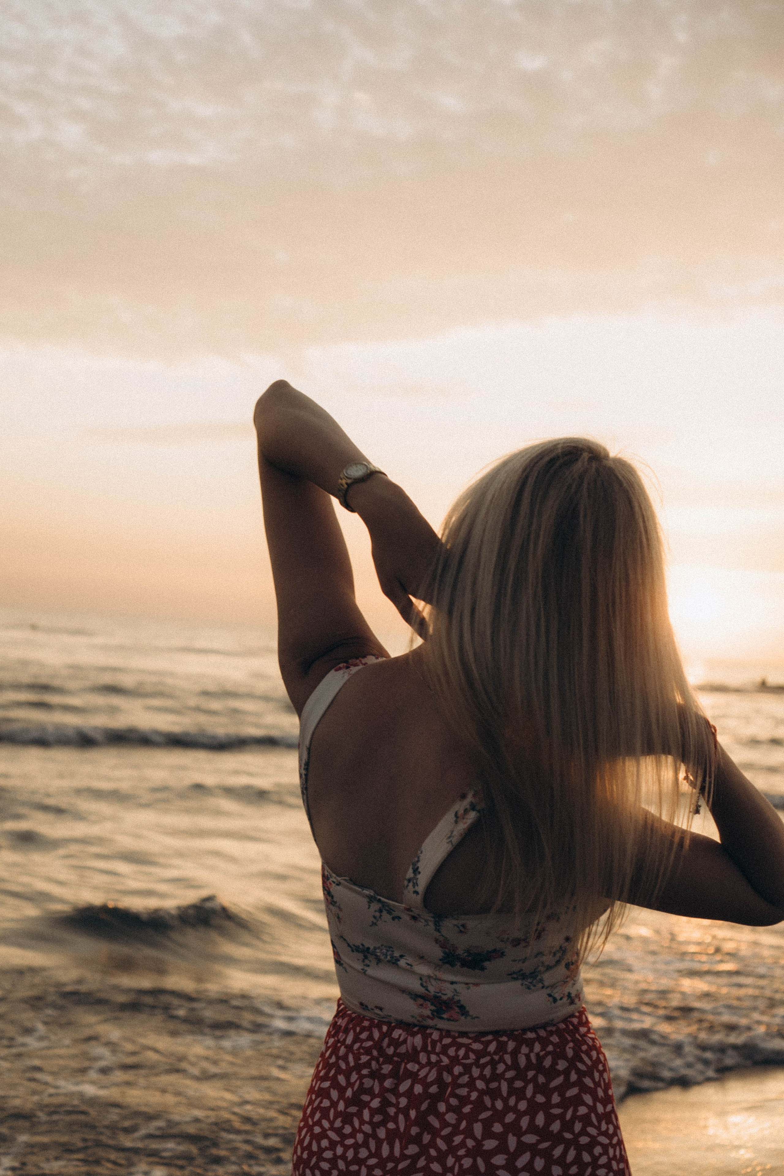 Июльский вечер на берегу черного моря. Профессиональный фотограф, Санкт-Петербург — Виктория Богомолова